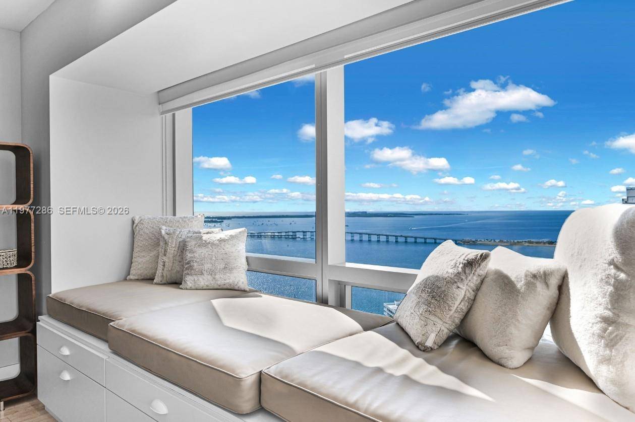 1435 Brickell AveMiami - MILLENNIUM TOWER CONDOMIN condo unit 3401 - picture