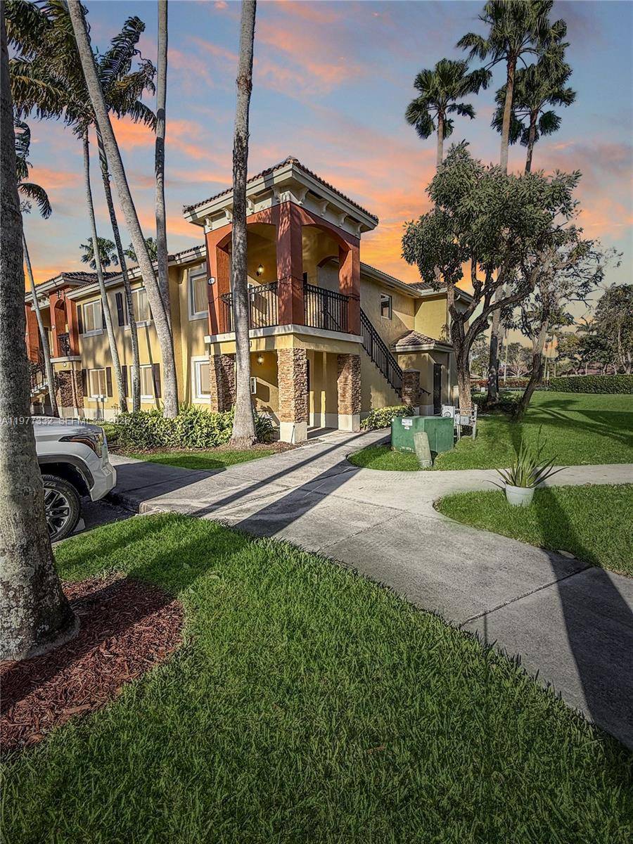 945 NE 34th AveHomestead - Townhouse,Condo condo unit 204 - picture