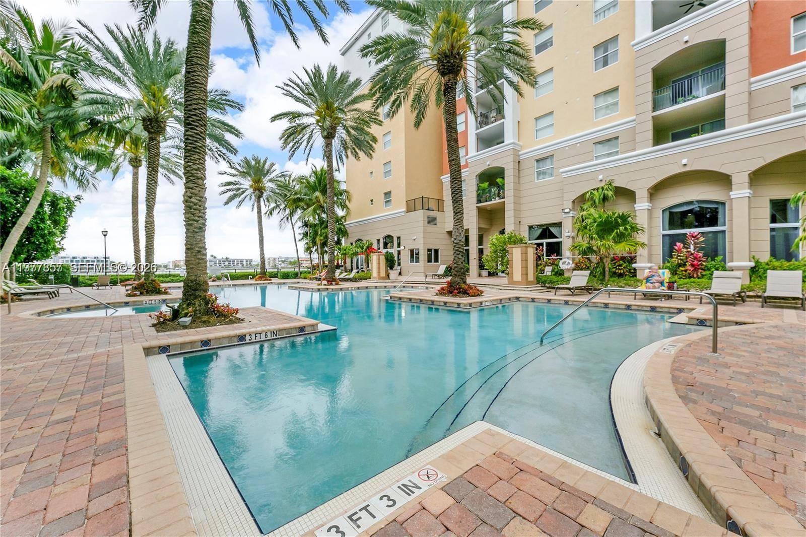 17100 N Bay RdSunny Isles Beach - Condo 5+ Stories,Condo condo unit 1810 - picture