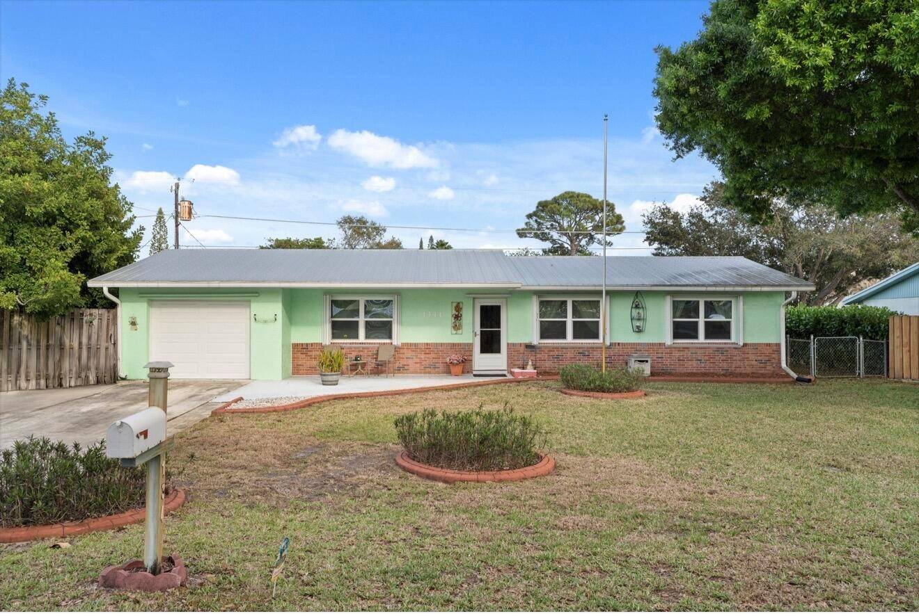 1341 SE SeashellStuart - picture
