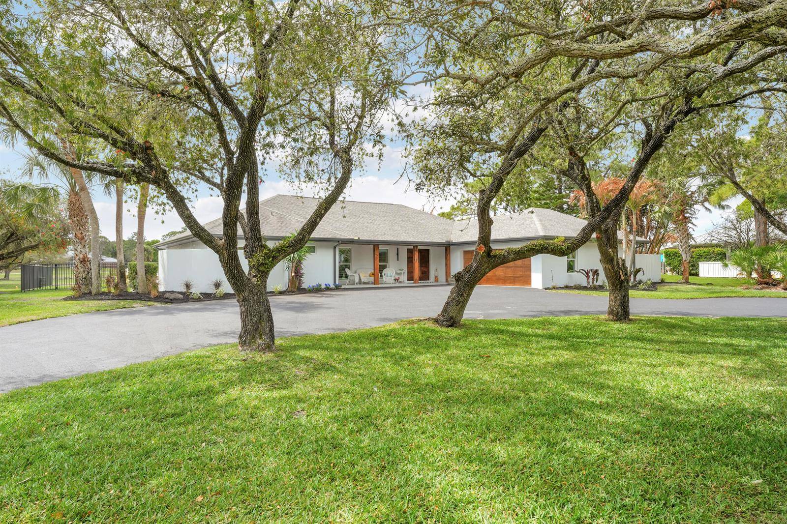 4042 SW BiminiPalm City - picture