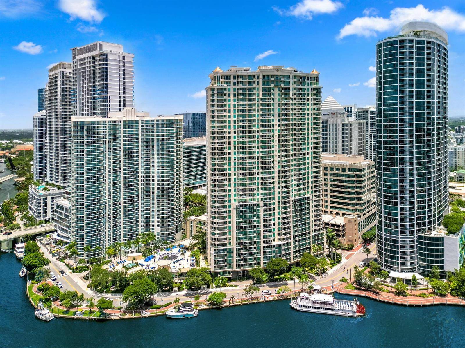 347 N New RiverFort Lauderdale - WaterGarden condo unit 1506 - picture