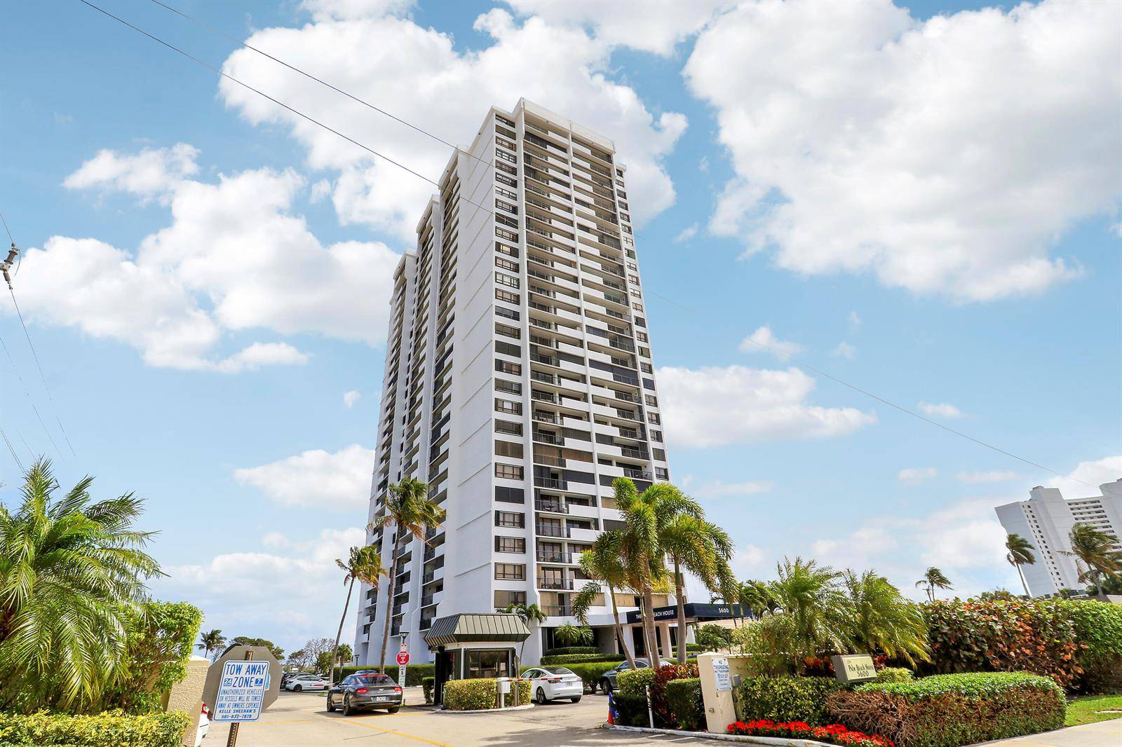 5600 N FlaglerWest Palm Beach - PALM BEACH HOUSE CONDO condo unit 1001 - picture