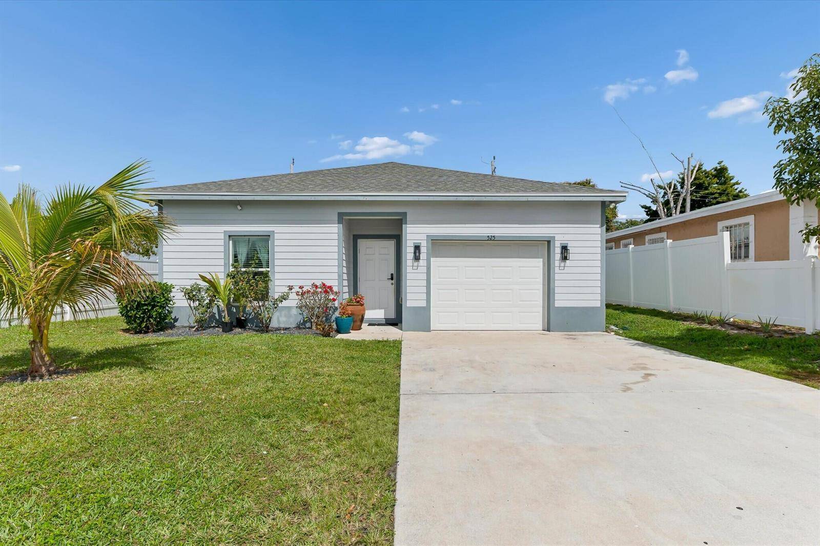 525 NW 12thBoynton Beach - picture