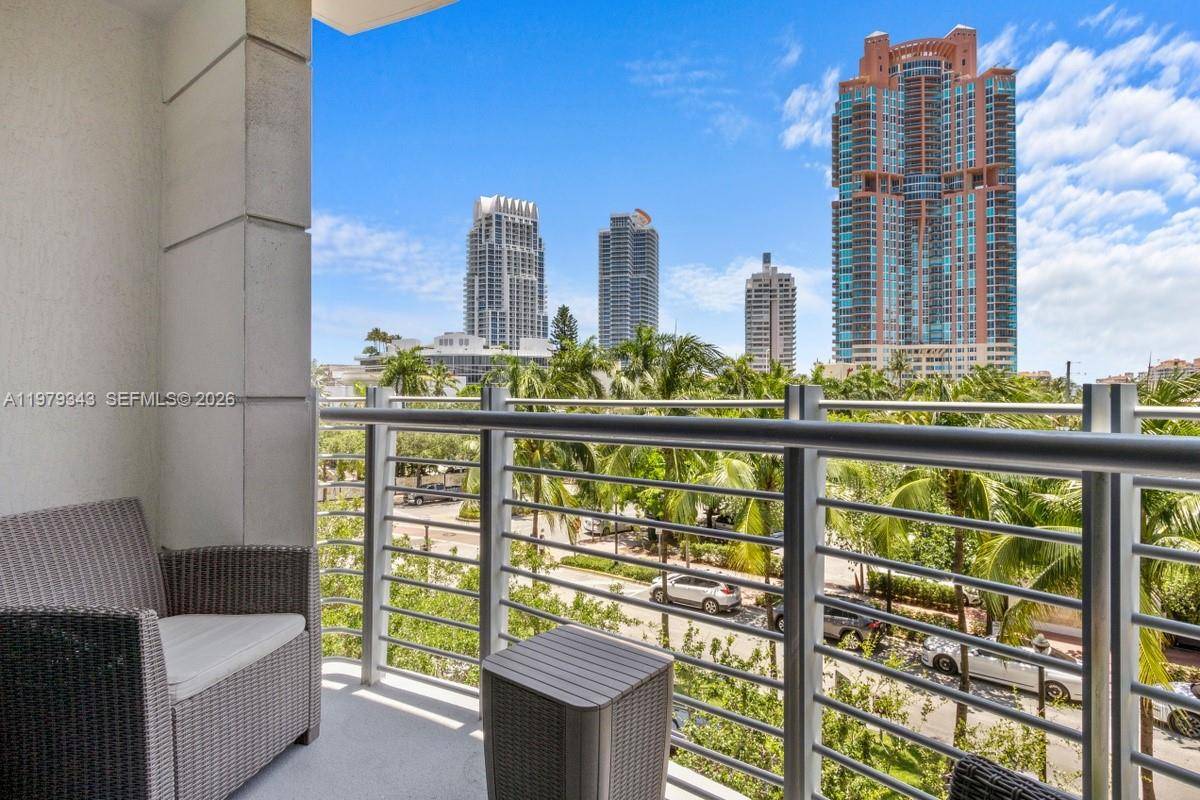 110 Washington AveMiami Beach - Condo/Co-Op/Annual,Condo condo unit 1411 - picture
