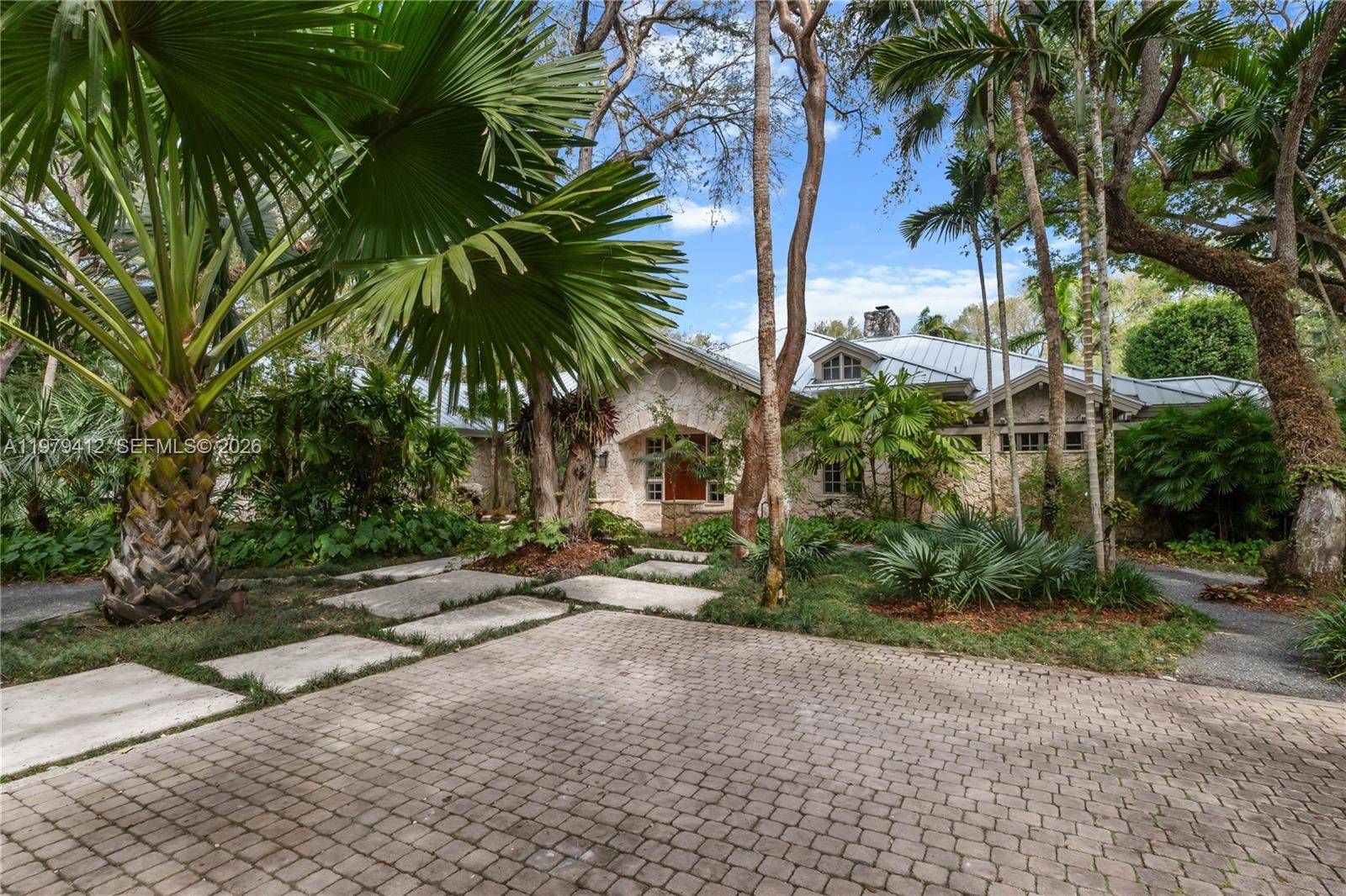 10225 Coral Creek RdCoral Gables - picture