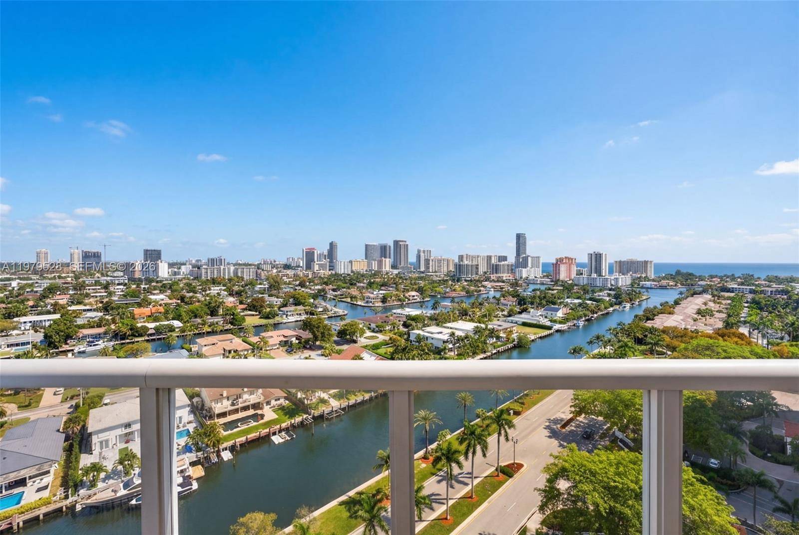 3600 Yacht Club DrAventura - HARBOR TWS AT THE WATERWA condo unit 1802 - picture