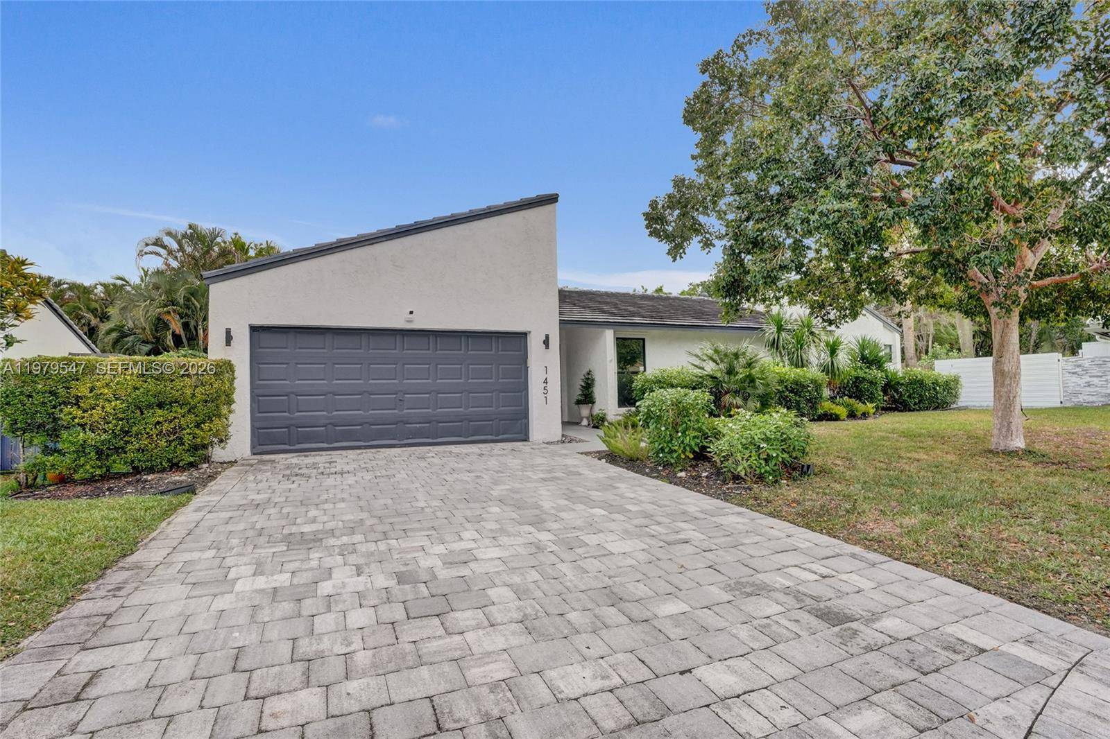 1451 NW 81st AveCoral Springs - picture