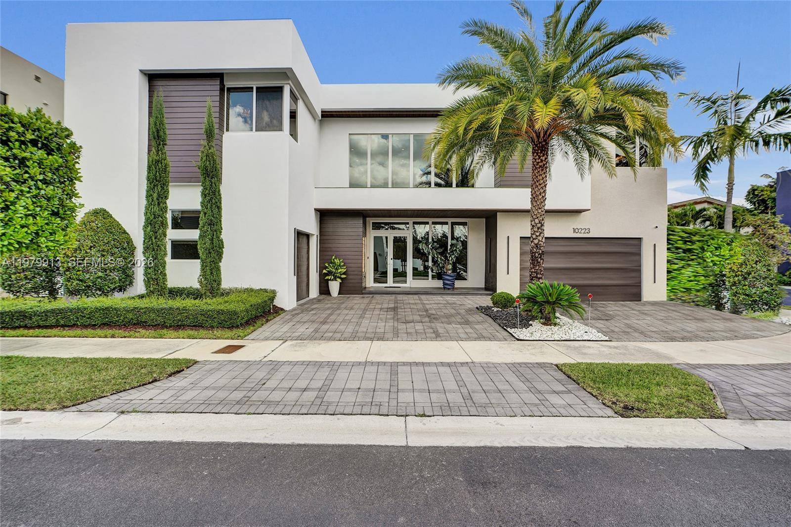 10223 NW 75th TerDoral - Single Family-Annual,House condo unit . - picture