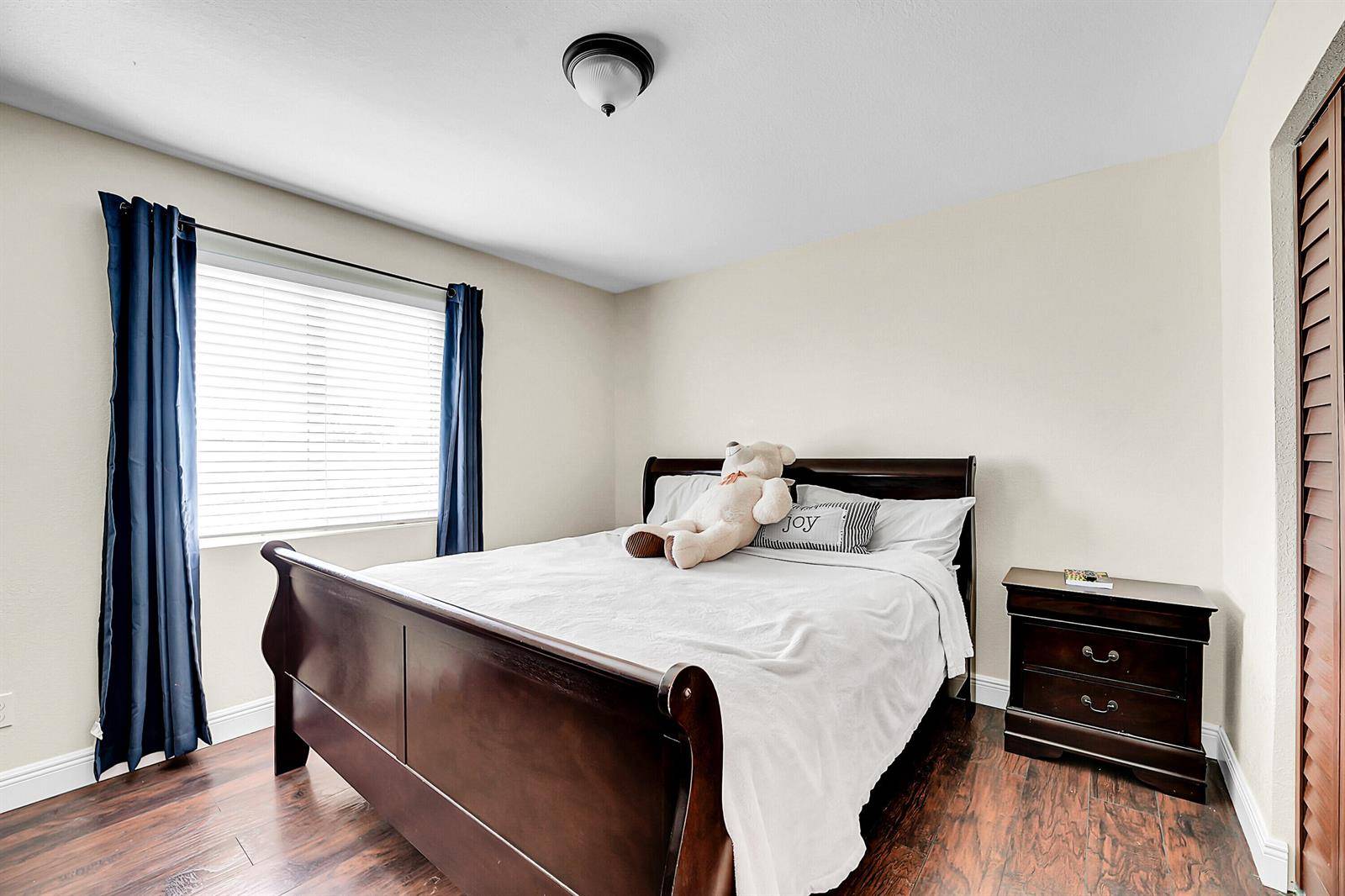 2856 HarsonFort Pierce - picture