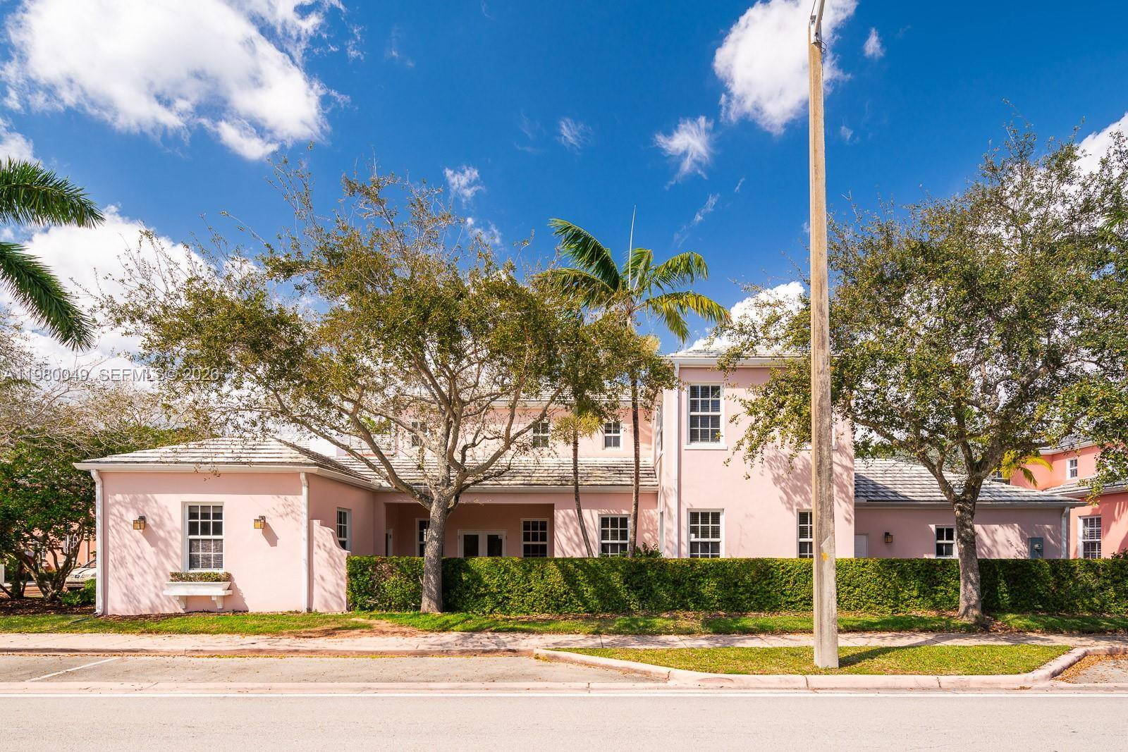 520 Loretto AveCoral Gables - Townhouse/Villa-Annual,Townhouse condo unit 21 - picture