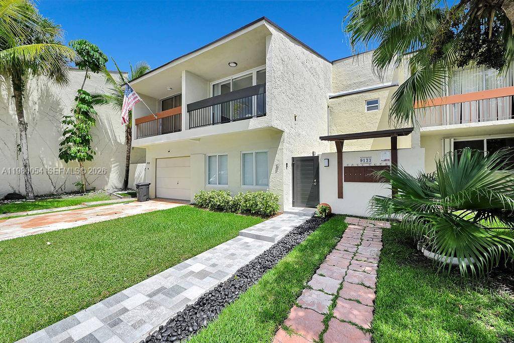 9133 Fontainebleau BlvdMiami - OAKVIEW CONDO NO 2 condo unit 5 - picture