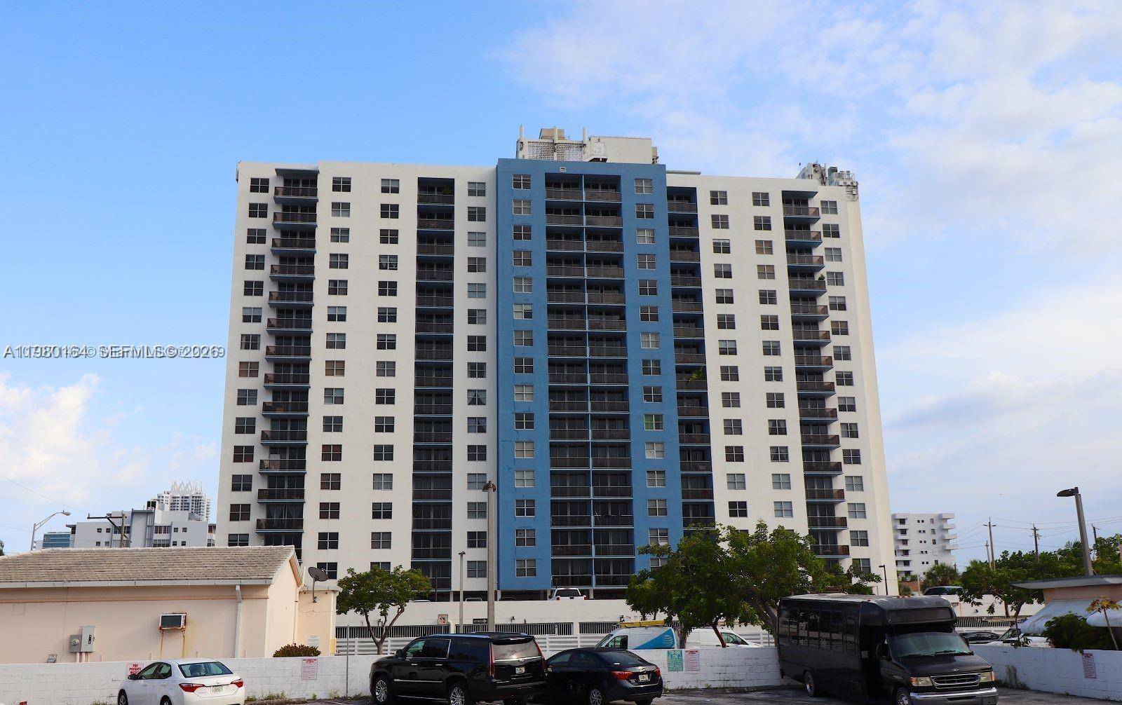 401 69th StMiami Beach - Condo 5+ Stories,Co-Op condo unit 404 - picture