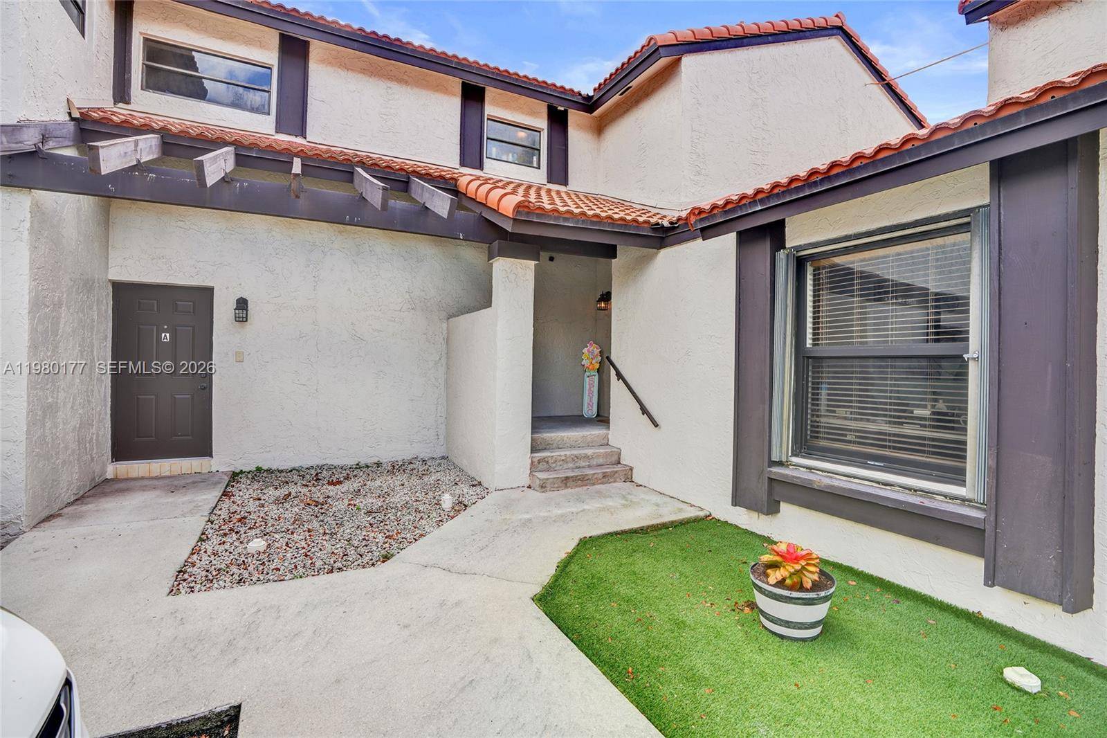 15292 SW 46th Ln BrMiami - Townhouse condo unit 64 - picture