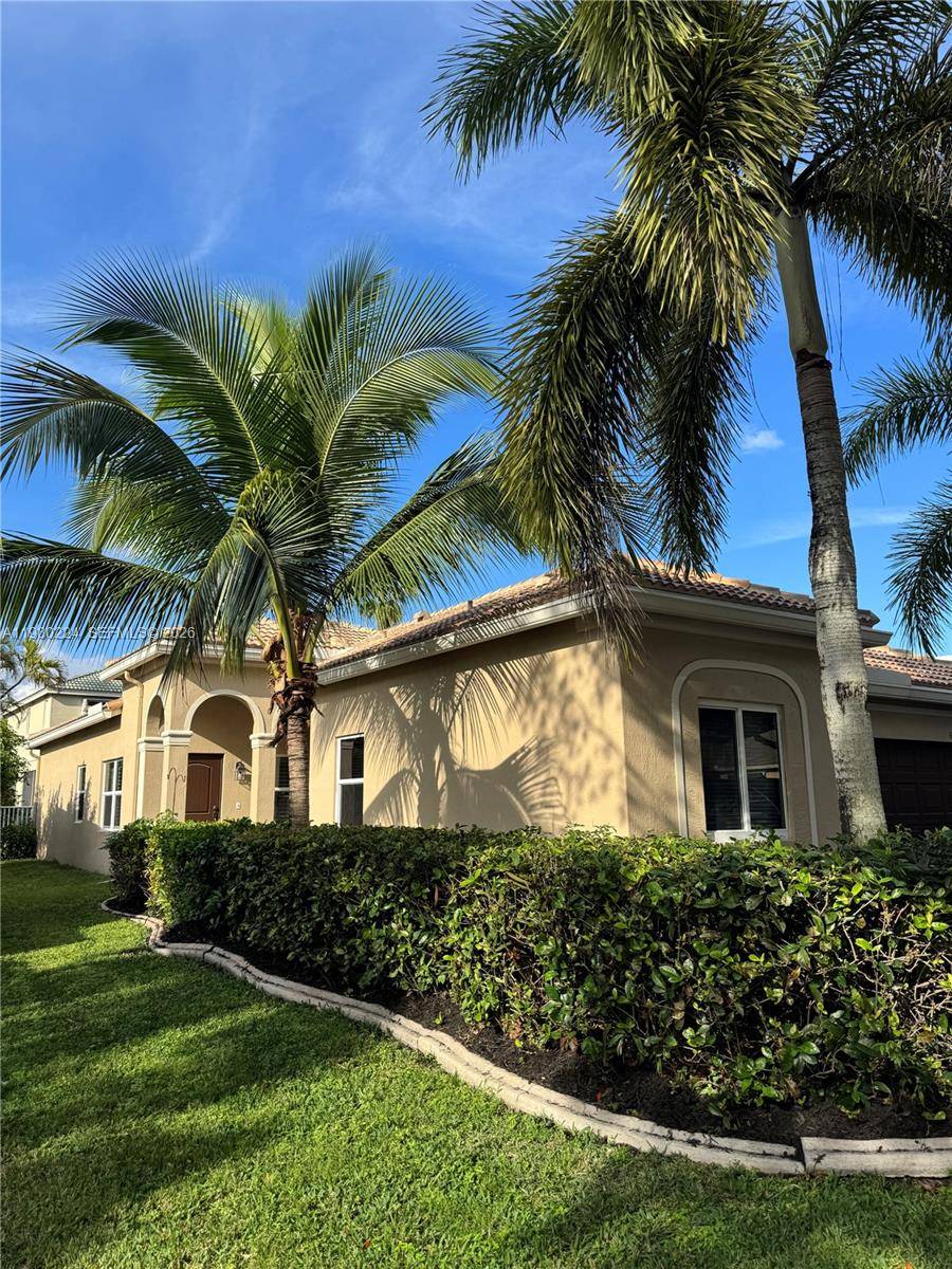 4321 Willow Ridge DrWeston - picture