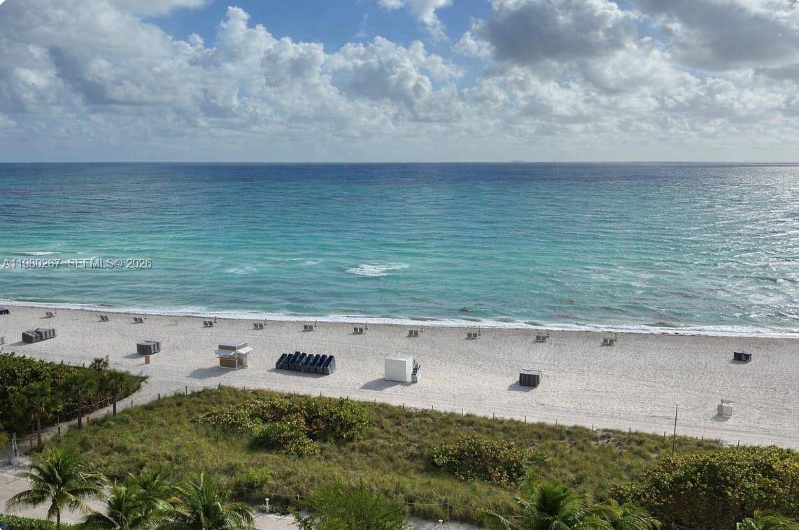 6039 Collins AveMiami Beach - Condo/Co-Op/Annual,Condo condo unit 1136 - picture