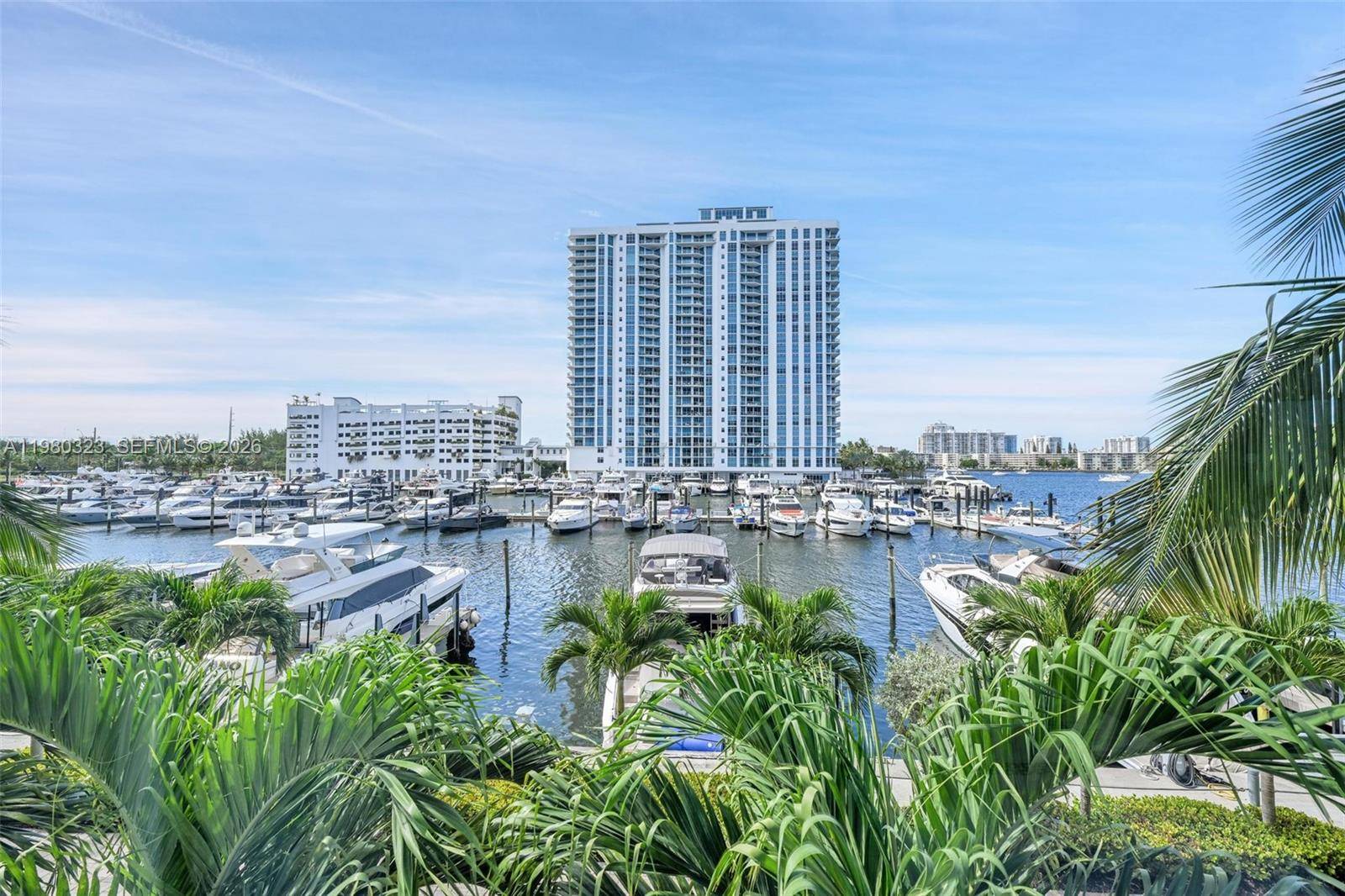 17111 Biscayne BlvdNorth Miami Beach - MARINA PALMS RESIDENCES S,MARINA PALMS RESIDEN condo unit 207 - picture