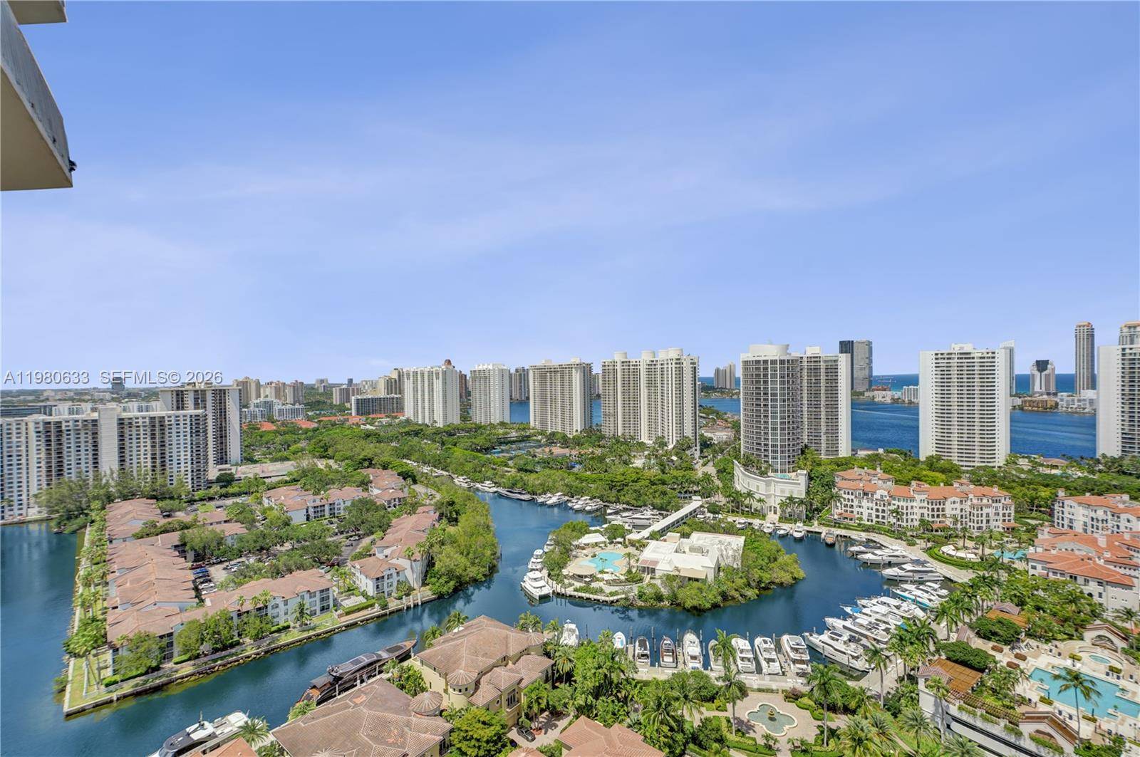 1000 W Island BlvdAventura - 1000 ISL BLVD WILLIAMS IS condo unit 2908 - picture