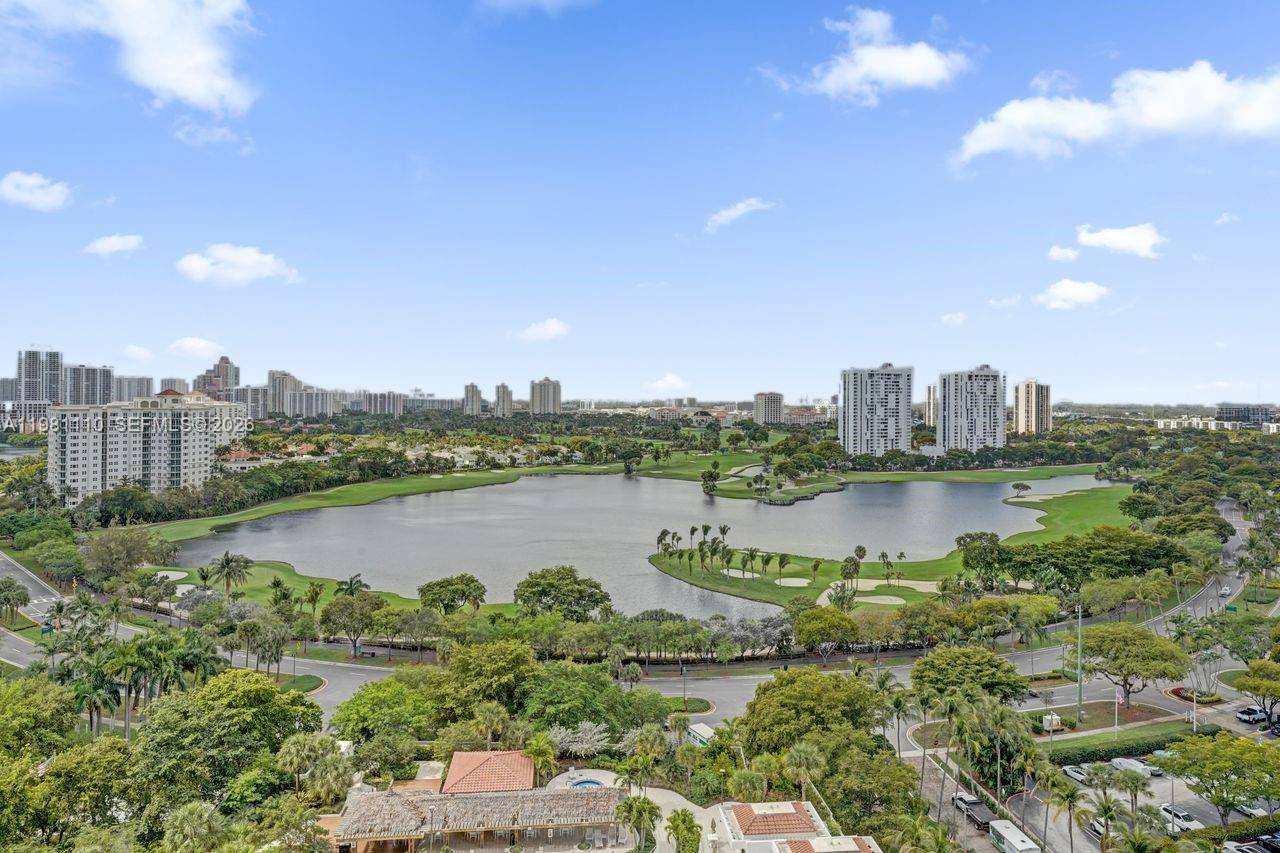 20281 E Country Club DrAventura - HAMPTONS WEST CONDO condo unit 1703 - picture
