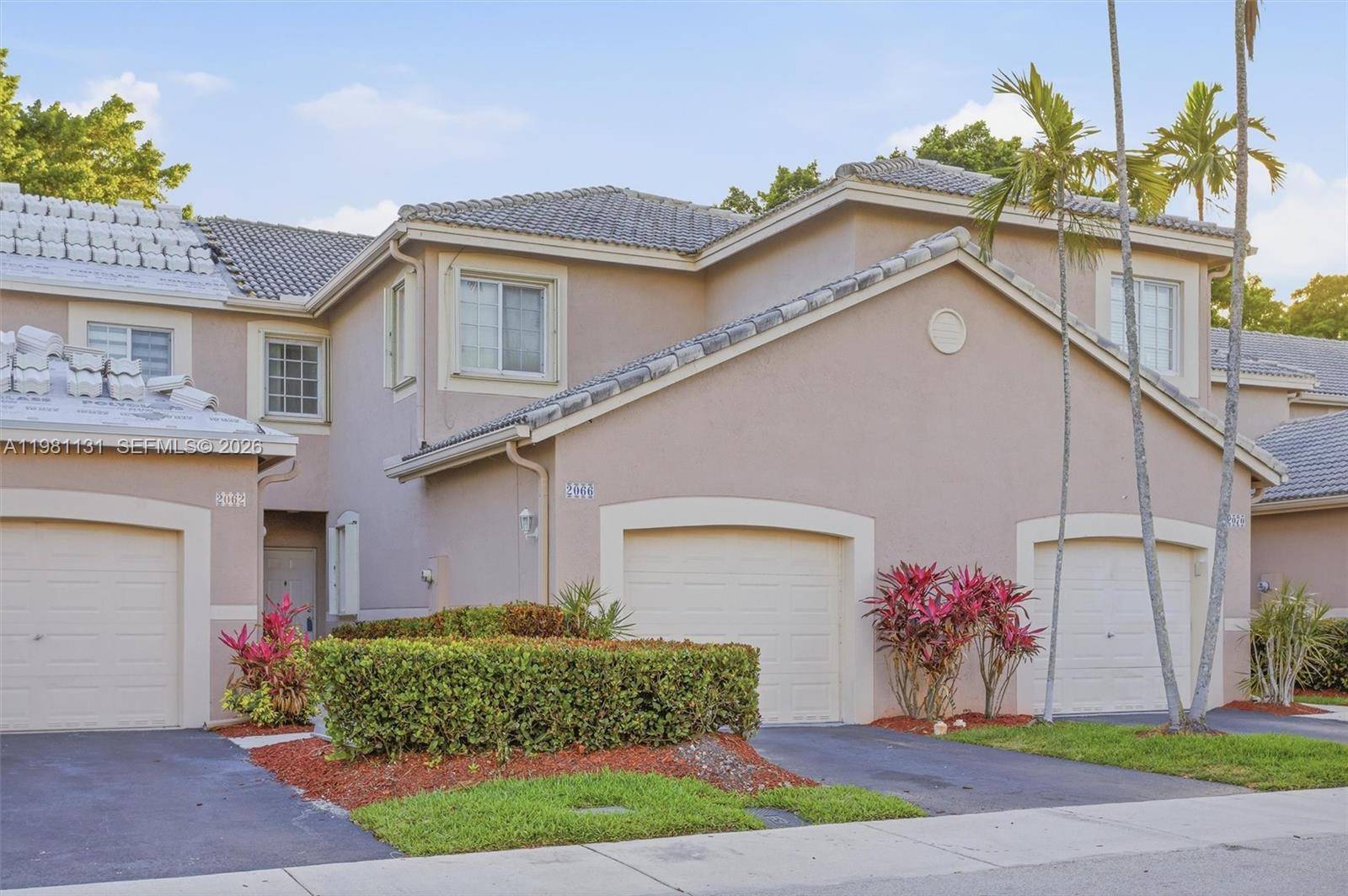 2066 Madeira DrWeston - SECTORS 3 & 4 BOUNDARY PL condo unit 2066 - picture