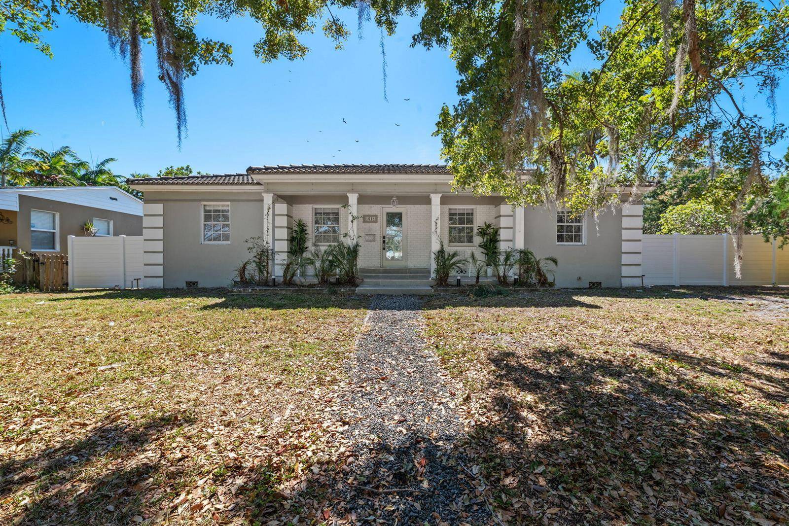 1516 JeffersonHollywood - picture
