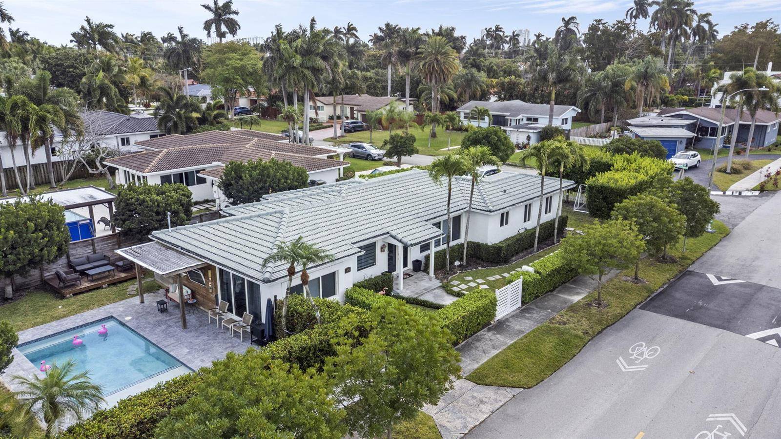 409 N 14thHollywood - picture