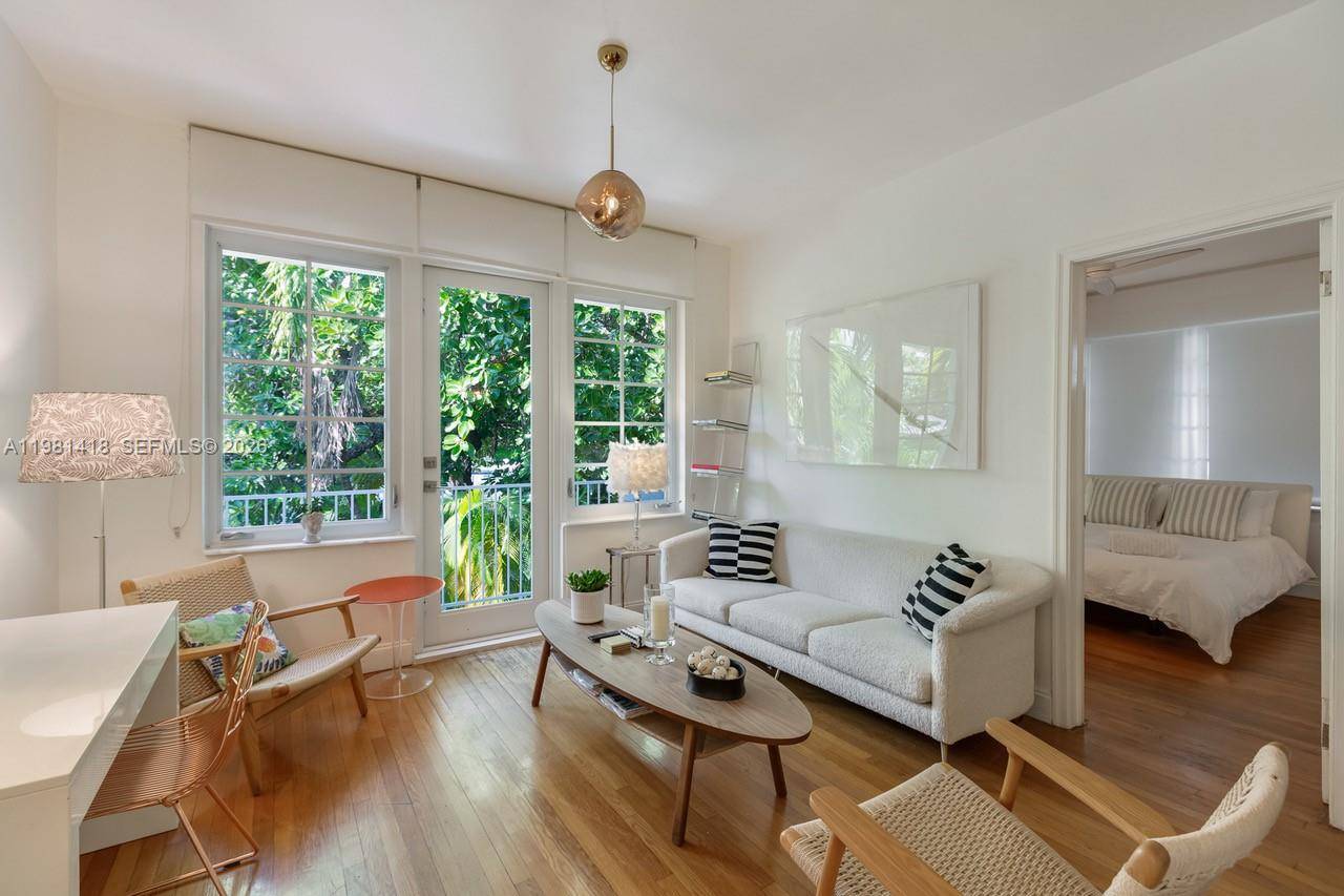 739 11th StMiami Beach - Condo/Co-Op/Annual,Condo condo unit 12 - picture