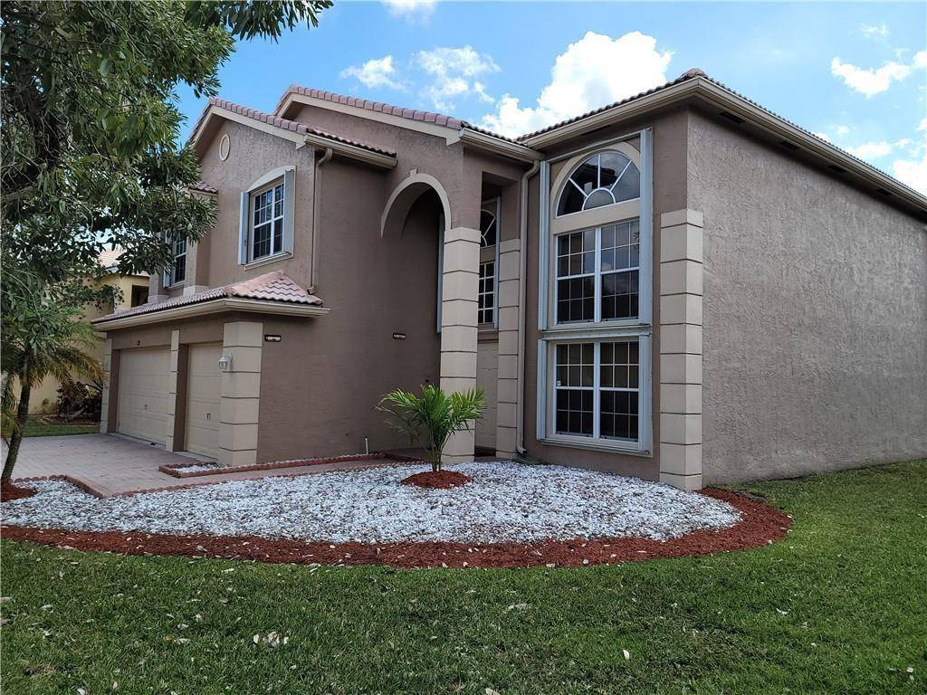 2281 SW 164thMiramar - picture