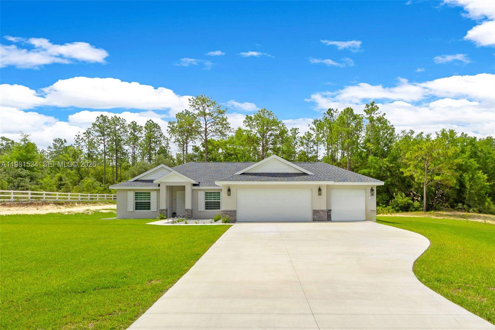 13822 SW 61 Pl RdOcala - picture
