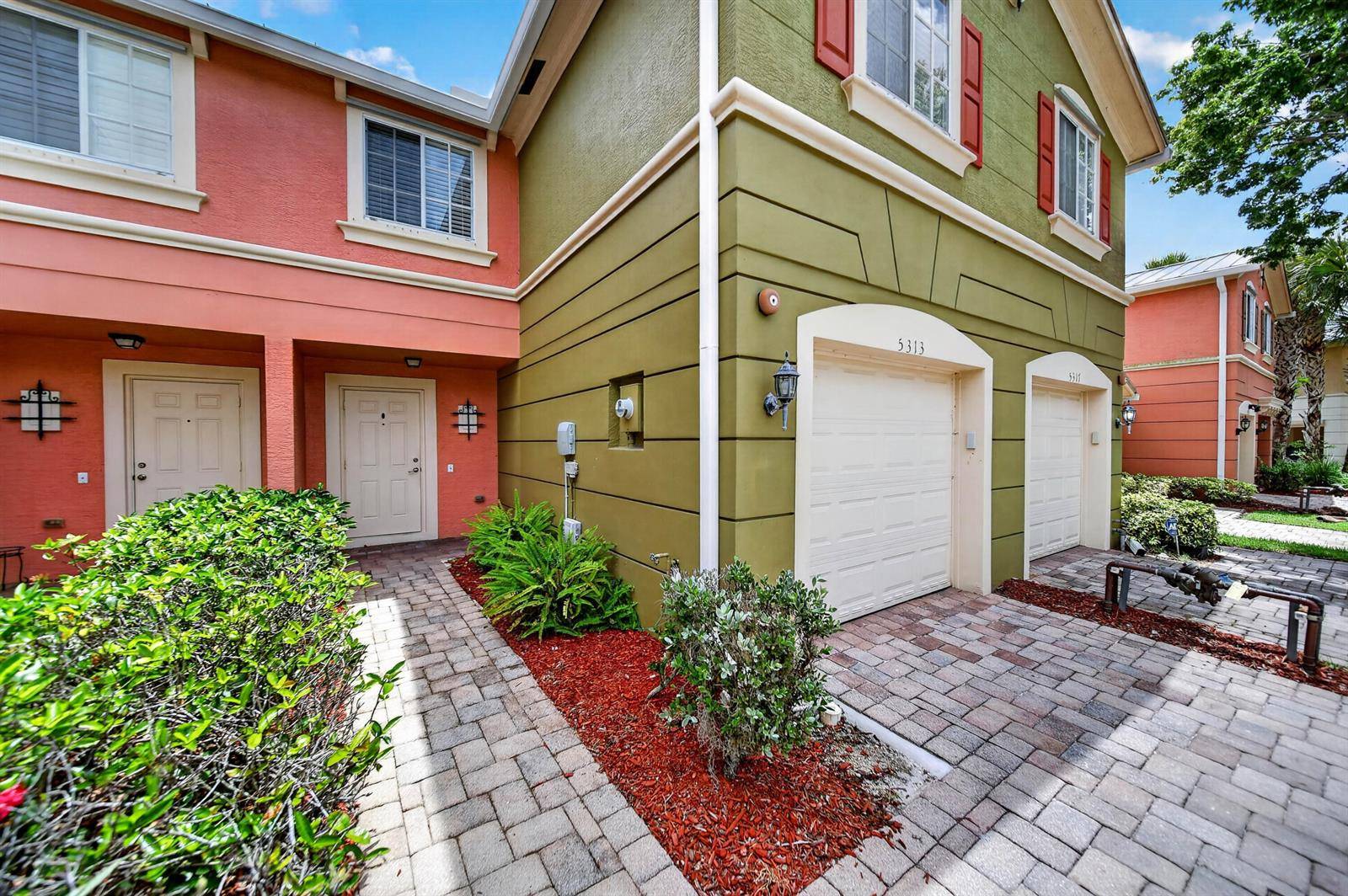 5313 SE JenningsStuart - picture