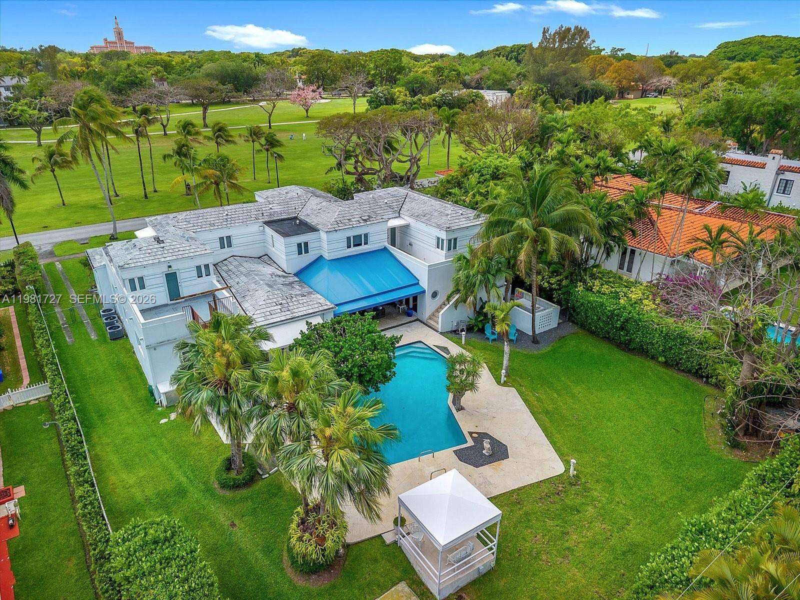 1021 N Greenway DrCoral Gables - picture