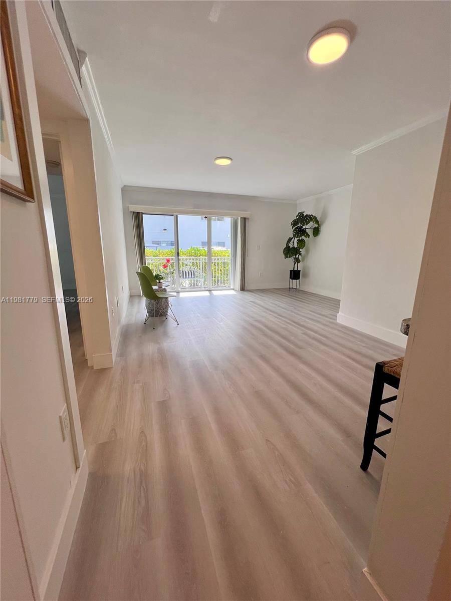 290 Sunrise DrKey Biscayne - Condo/Co-Op/Annual,Condo condo unit 1-H - picture