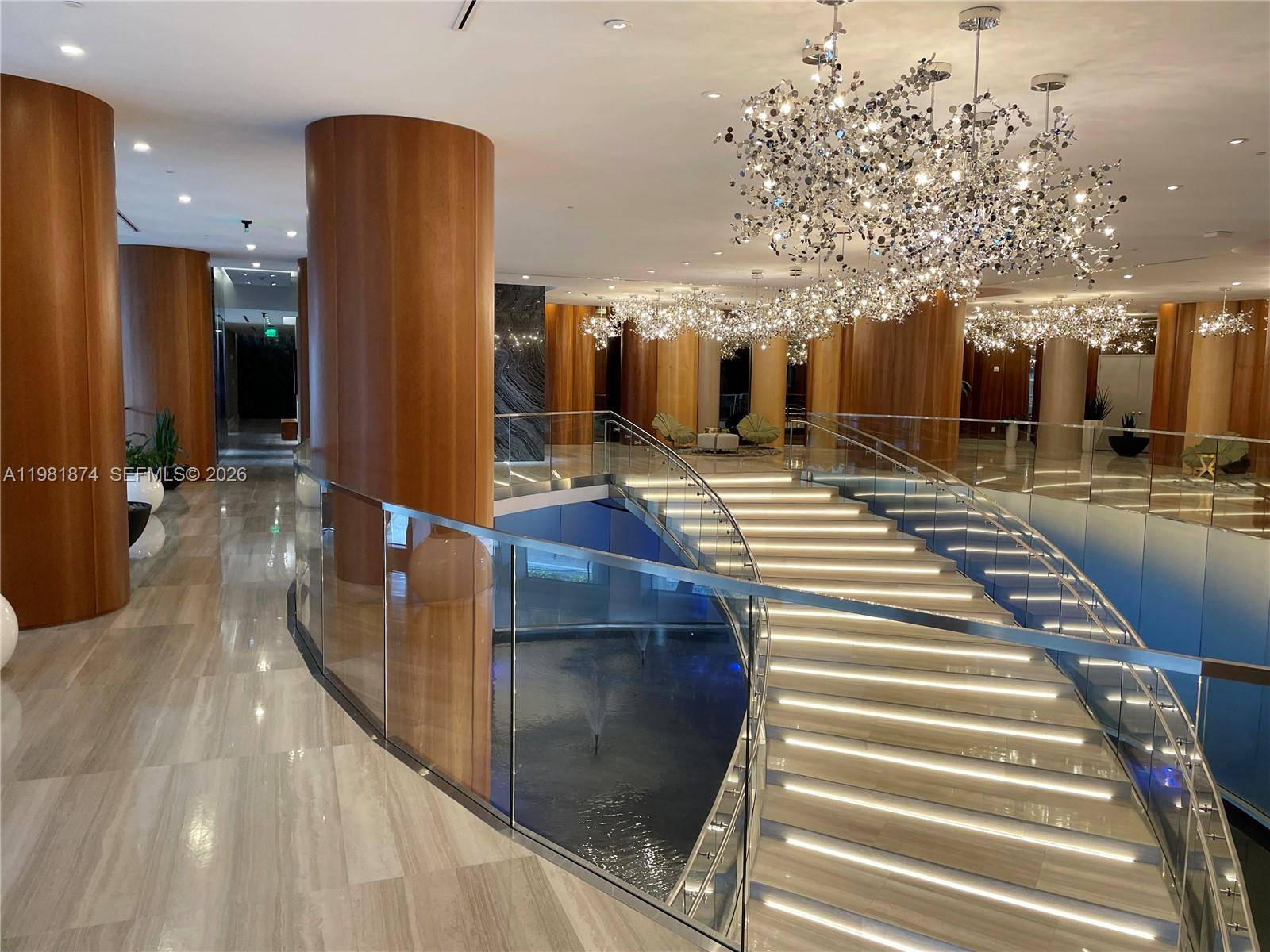 488 NE 18th StMiami - ARIA ON THE BAY CONDO condo unit 1000 - picture
