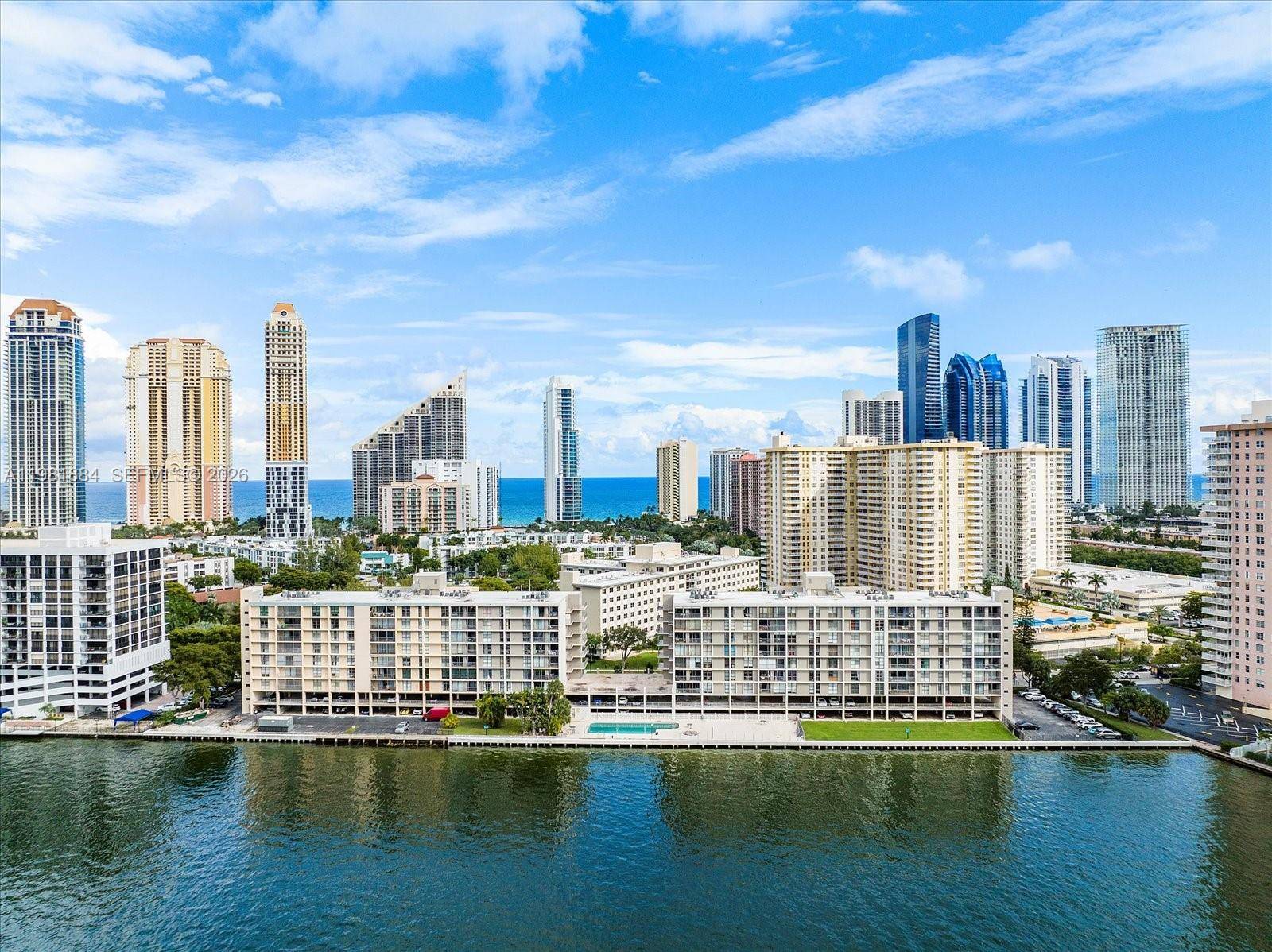 17500 N BAY RDSunny Isles Beach - Condo 5+ Stories,Condo condo unit S-707 - picture