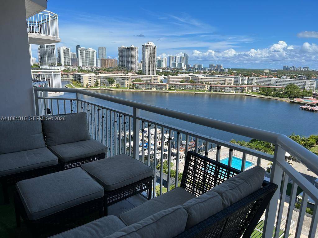 18061 Biscayne BlvdAventura - Condo/Co-Op/Annual,Condo condo unit 1404 - picture