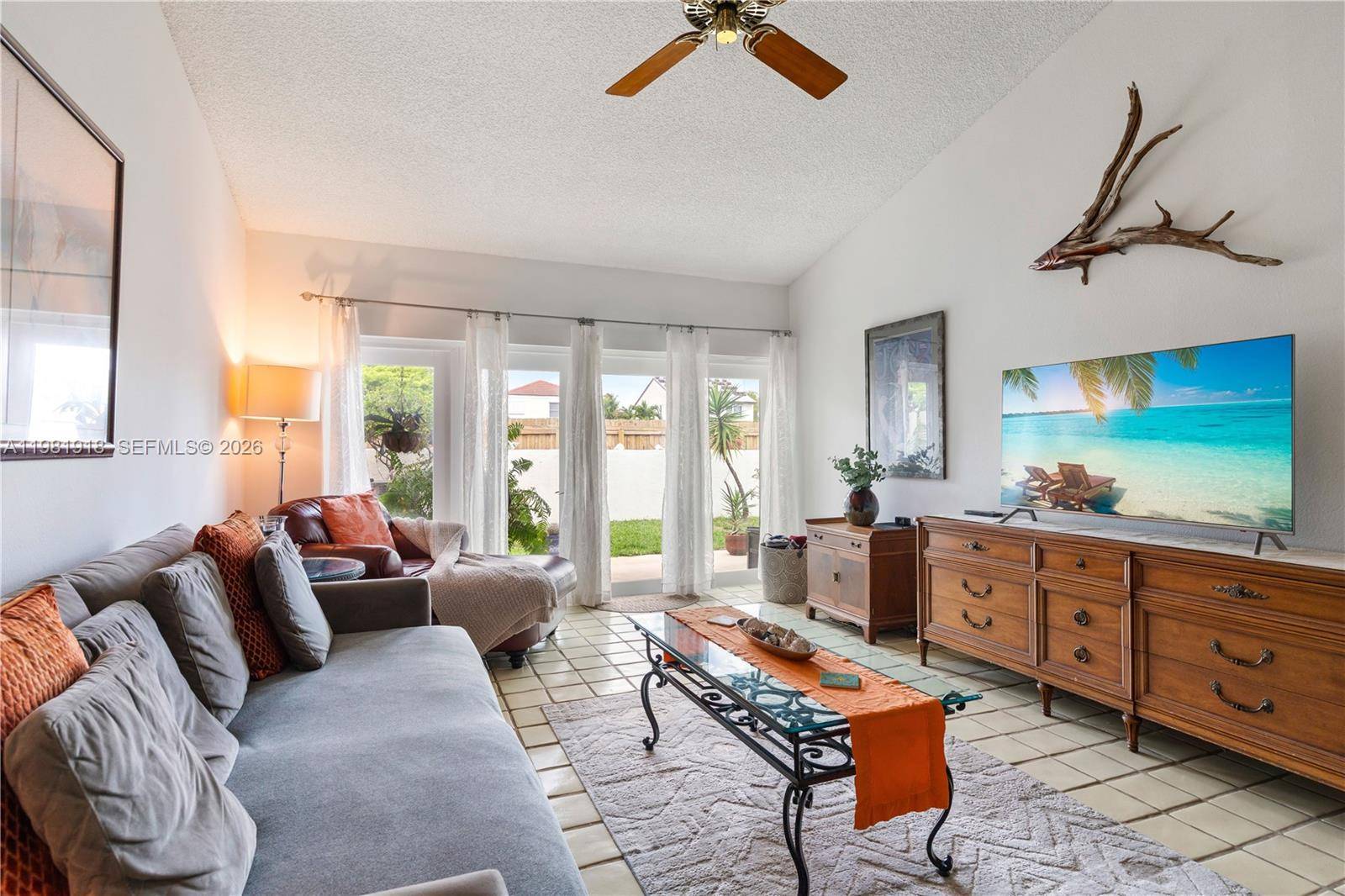 19994 NE 5th CtMiami - SANDPIPER AT CALIF CLUB C,Sanpiper condo unit 3C - picture