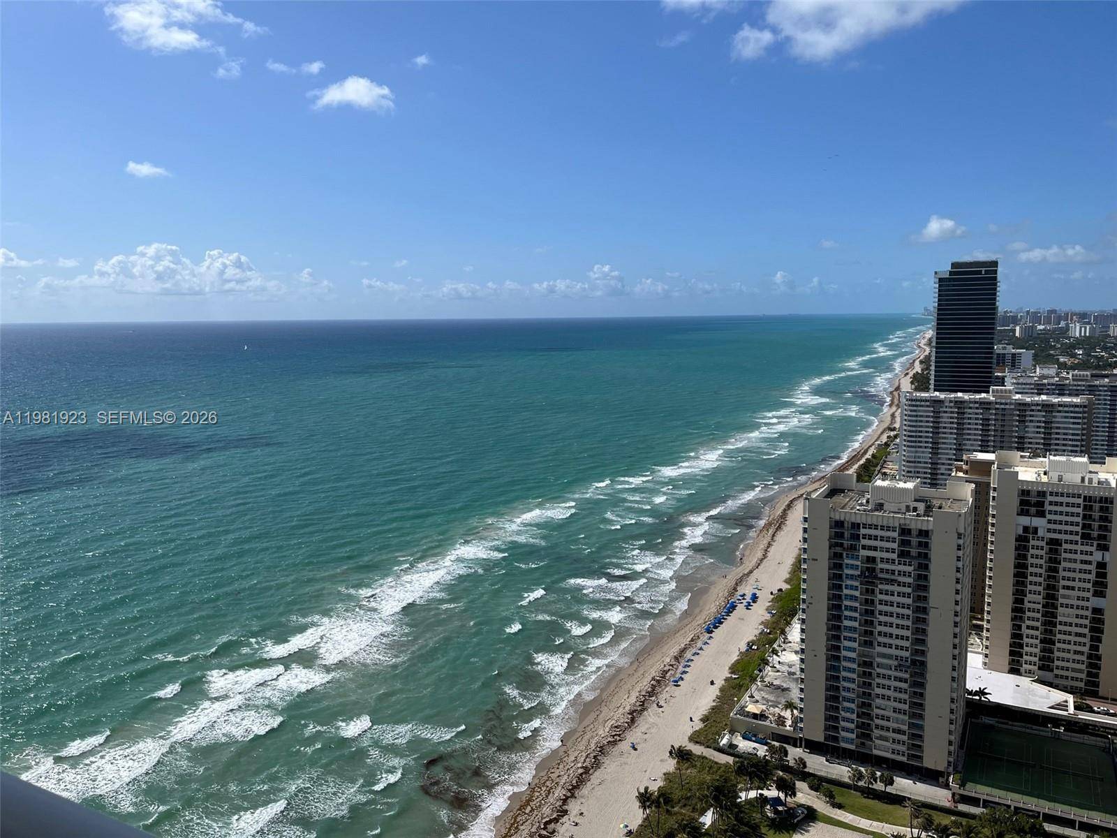 1830 S Ocean DrHallandale Beach - BEACH CLUB TWO condo unit 4004 - picture