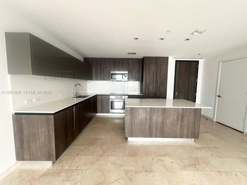 68 SE 6Miami - Brickell City Center Reac condo unit 3510 - picture