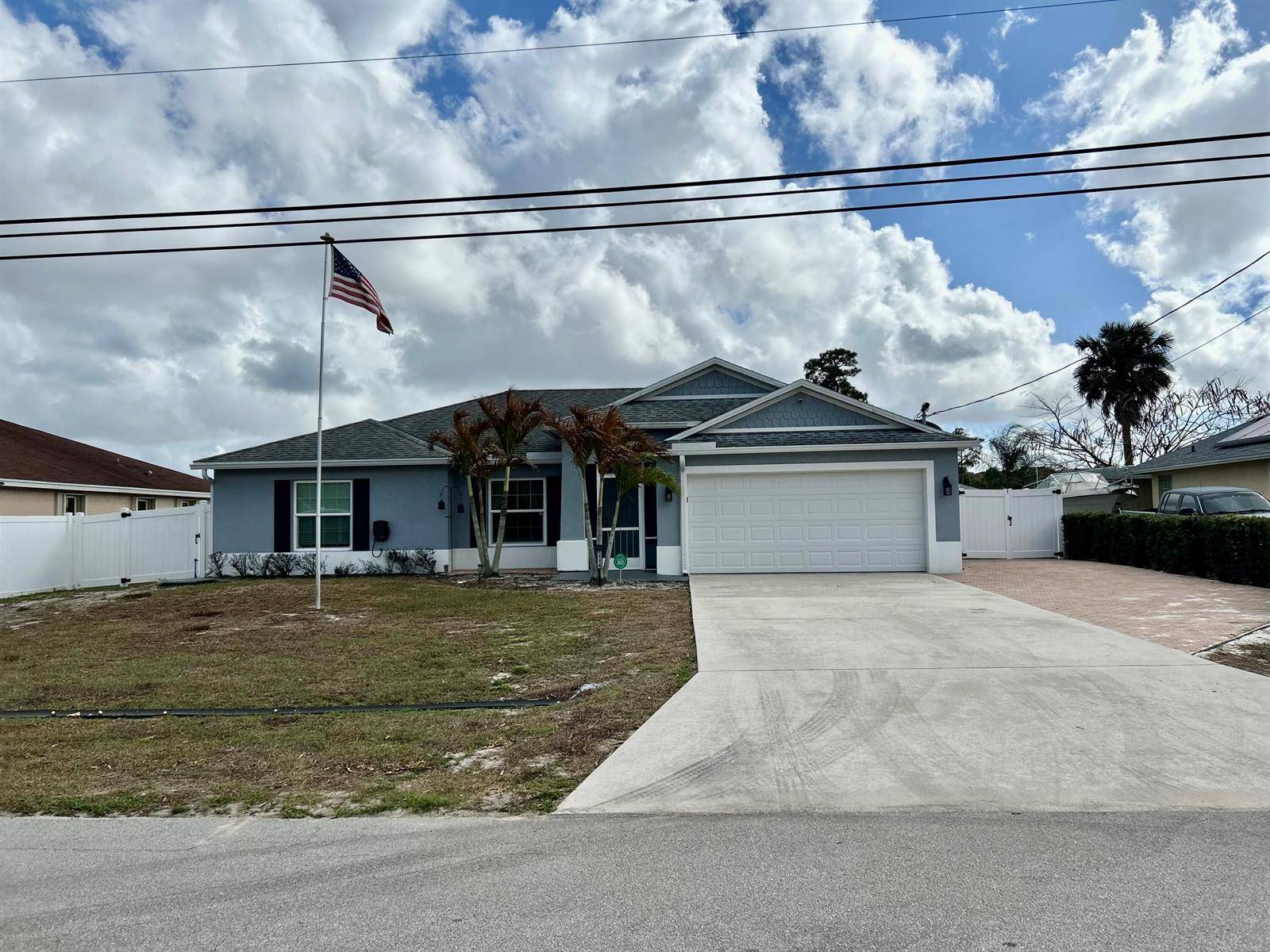 1114 SW BellevuePort St. Lucie - picture