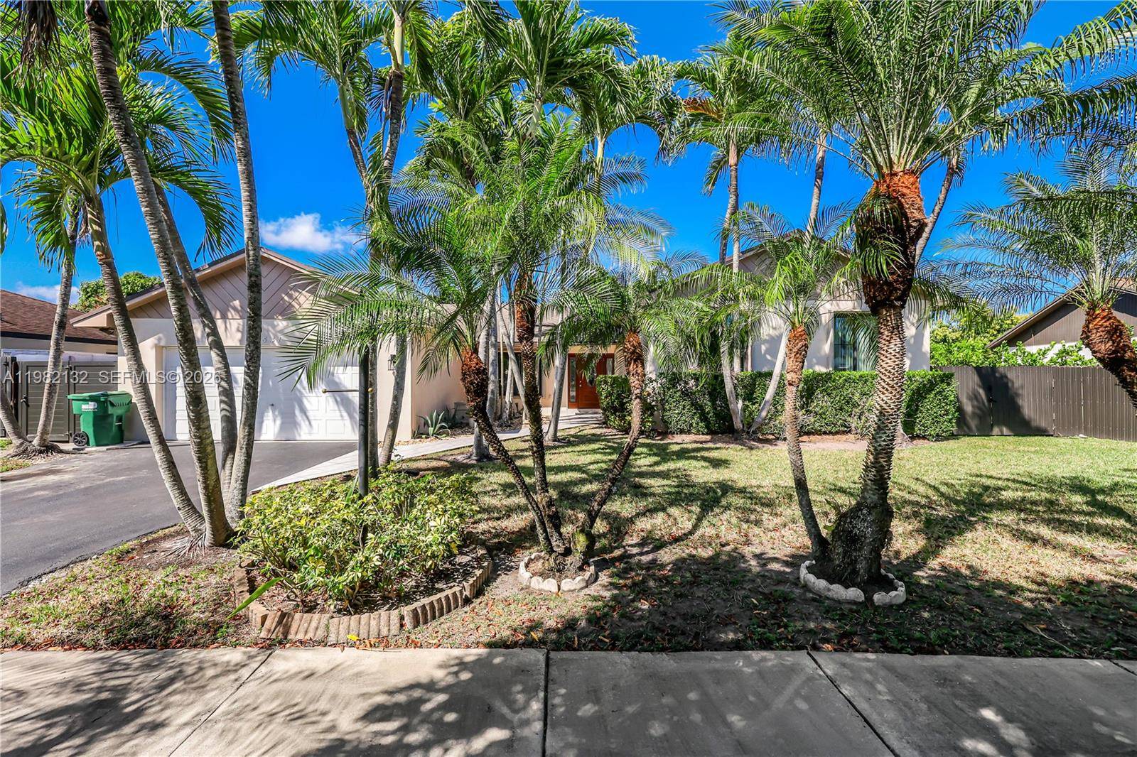 11541 SW 100th StMiami - picture