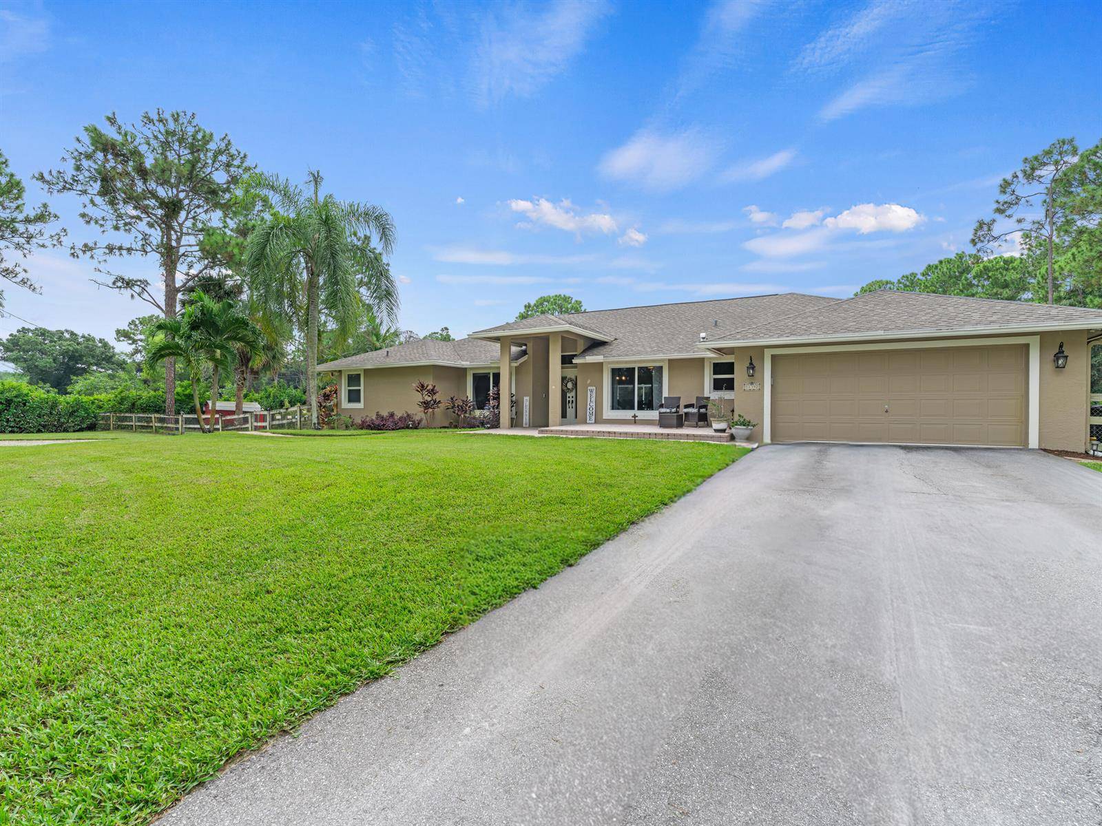 18392 N 50th StLoxahatchee - picture