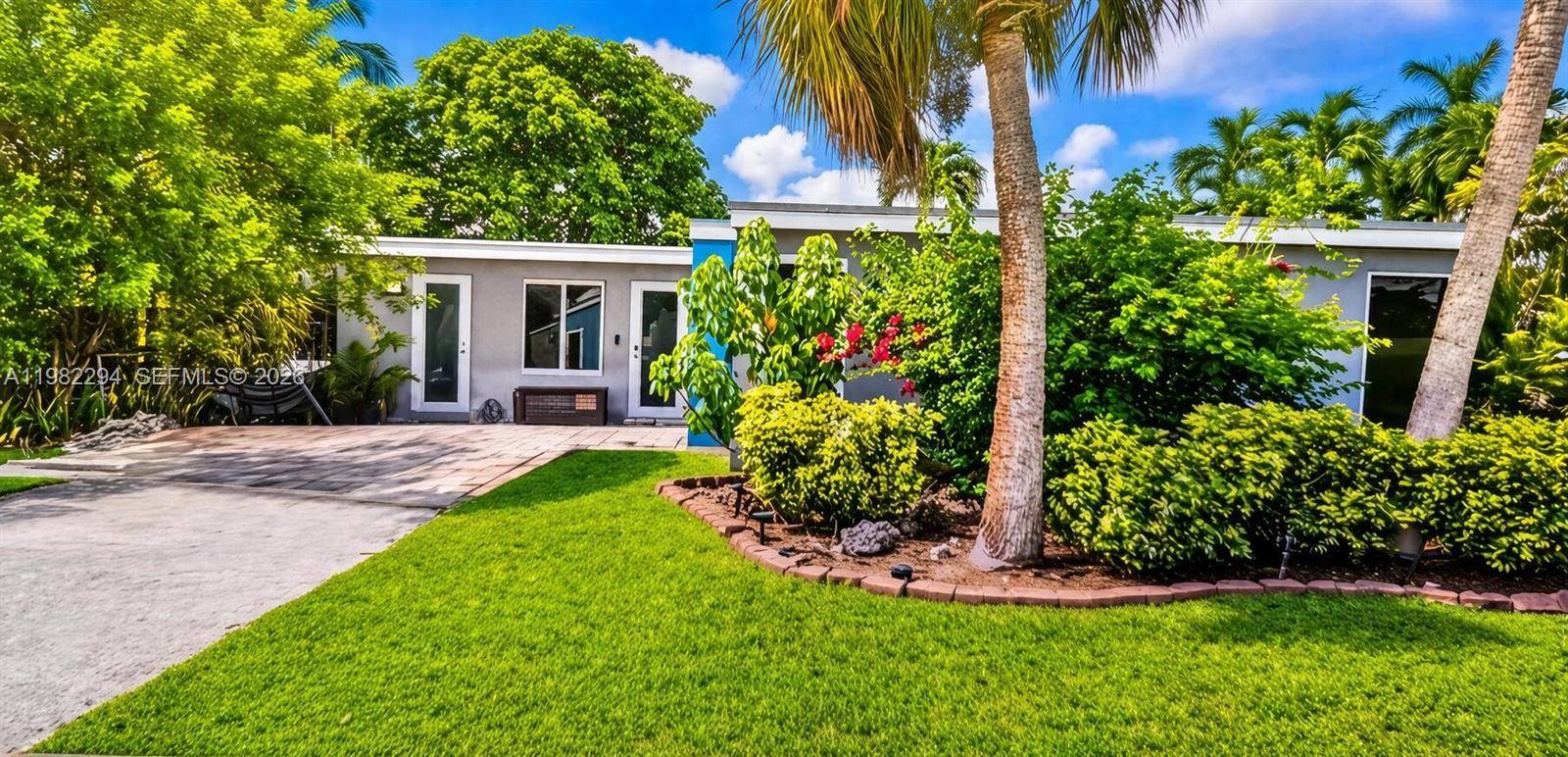 5812 NW 20th CtMargate - picture