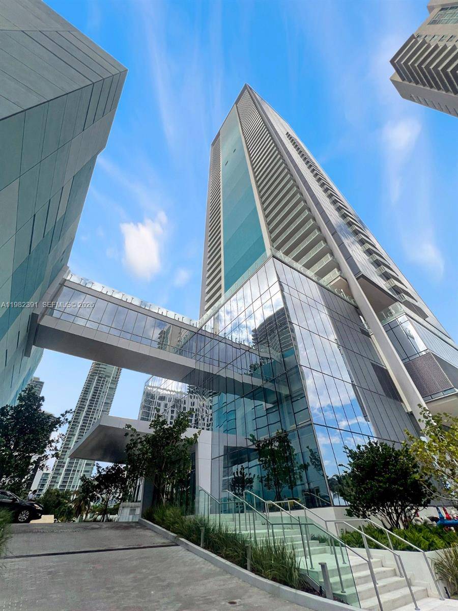 700 NE 26th TerMiami - Condo/Co-Op/Annual,Apartment condo unit 2303 - picture