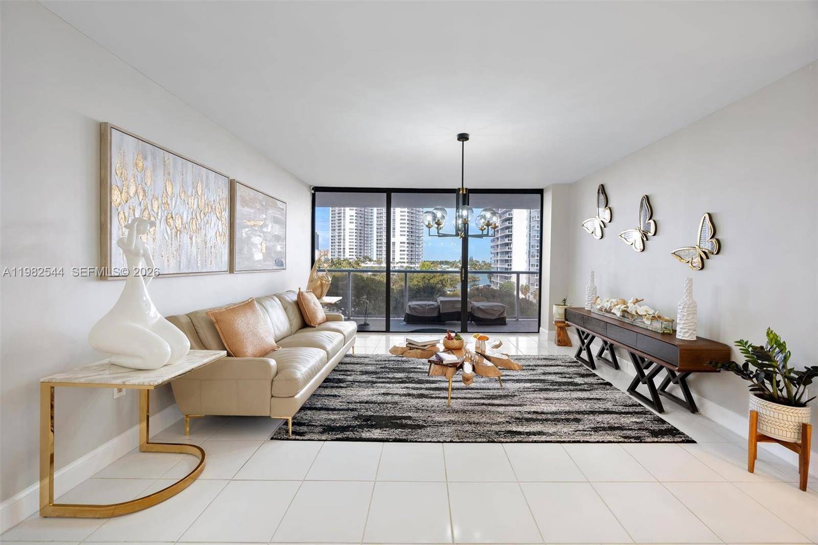 3731 N Country Club DrAventura - Condo 5+ Stories,Condo condo unit 521 - picture