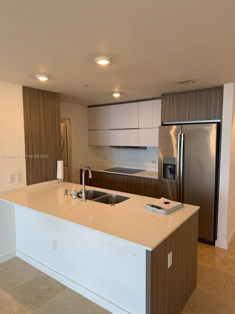 600 NE 27th StMiami - Condo/Co-Op/Annual,Condo condo unit 902 - picture