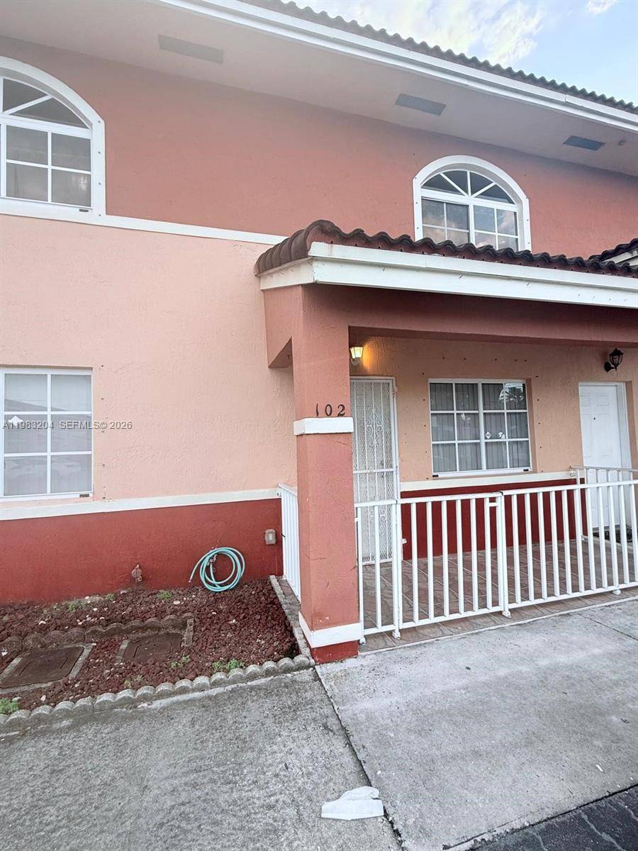 6801 W 36th AveHialeah - EL PRADO XVI CONDO condo unit 102 - picture