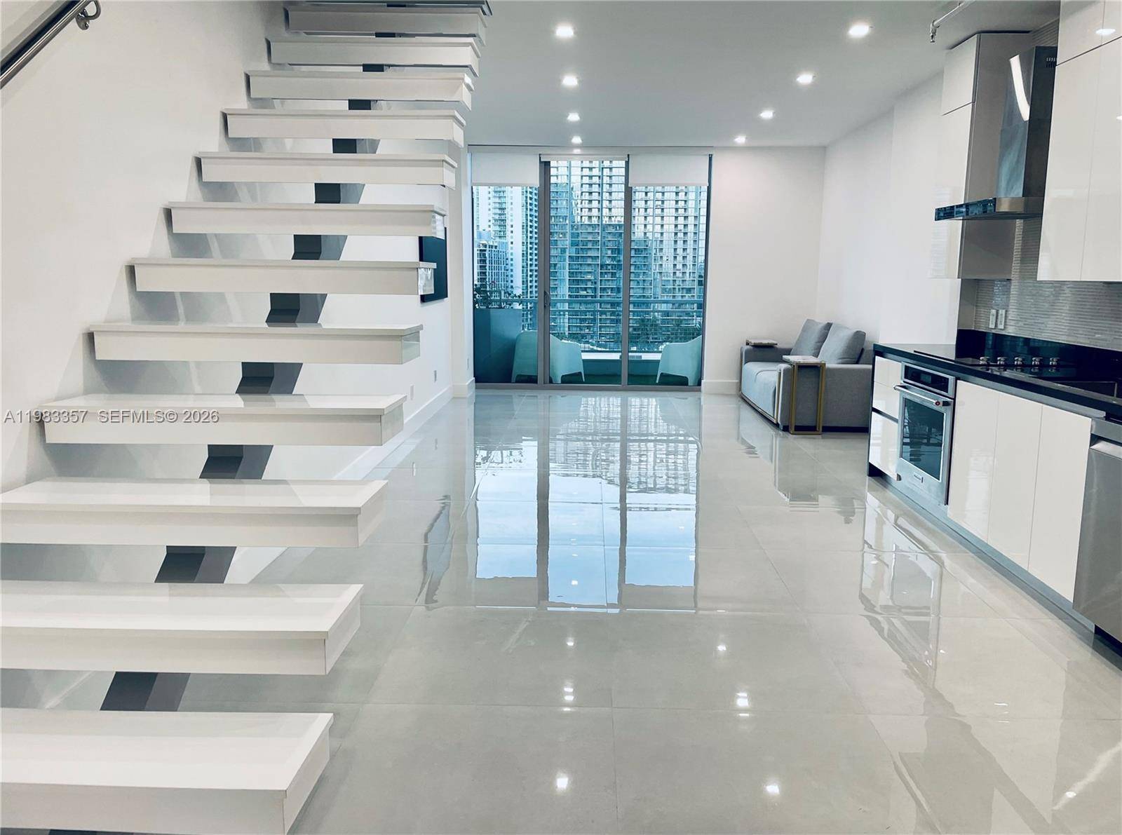 690 SW 1st CtMiami - Condo/Co-Op/Annual,Condo condo unit 2312 - picture