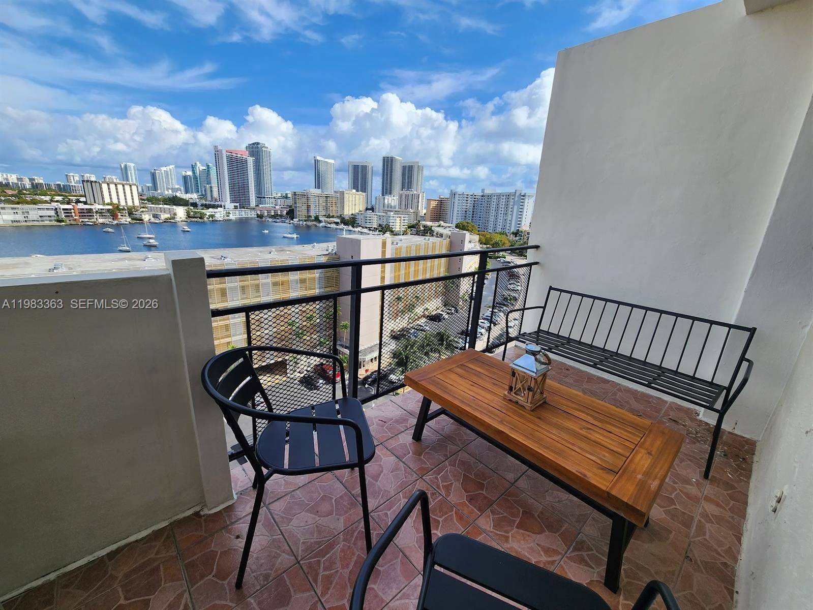 401 Golden Isles DrHallandale Beach - Condo 5+ Stories,Condo condo unit 1114 - picture