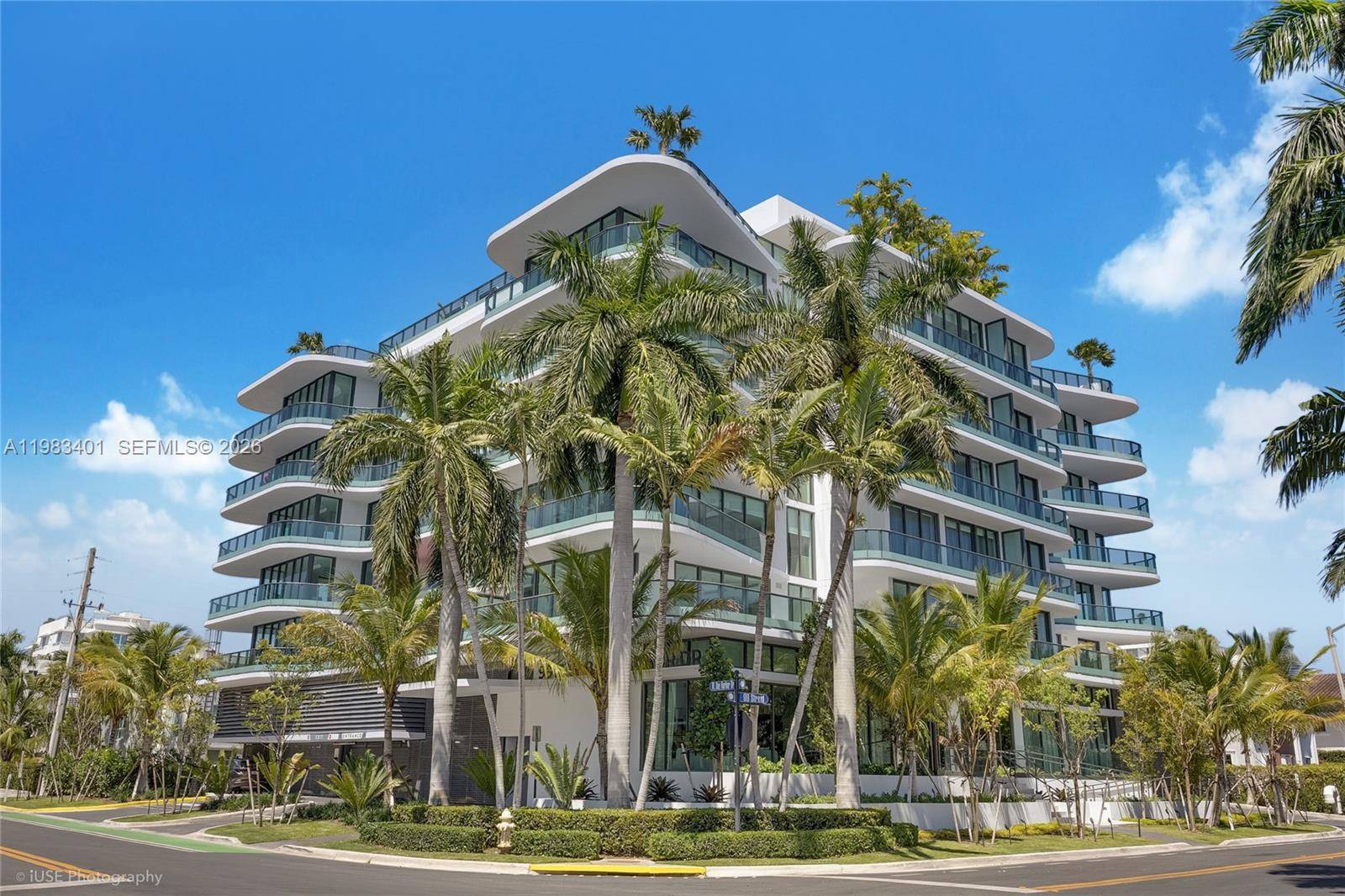 9901 W Bay Harbor DriveMiami - Alana Bay Harbor condo unit 506 - picture
