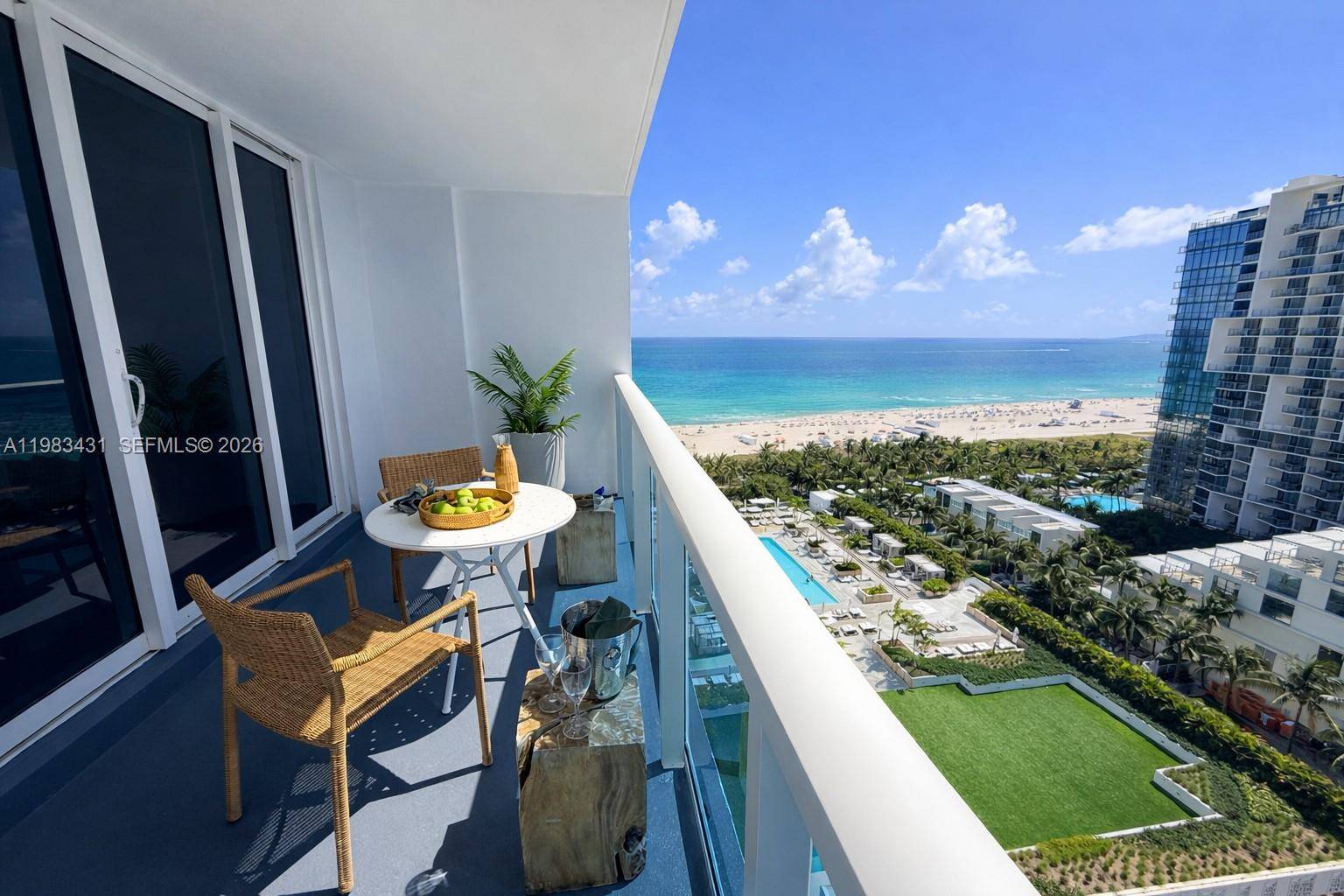 2301 Collins AveMiami Beach - Condo/Co-Op/Annual,Condo condo unit 1501 - picture